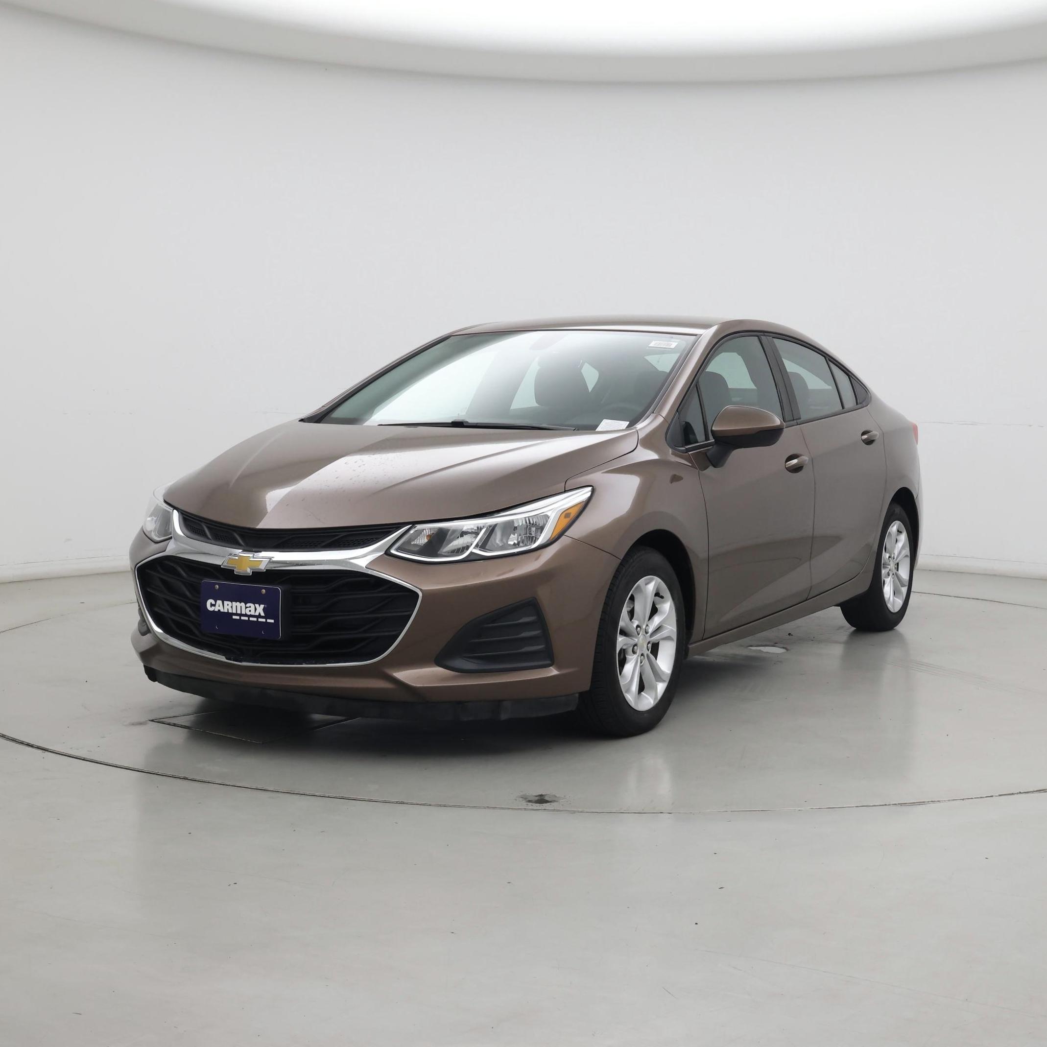 Thumbnail: 2019 Chevrolet Cruze - 4