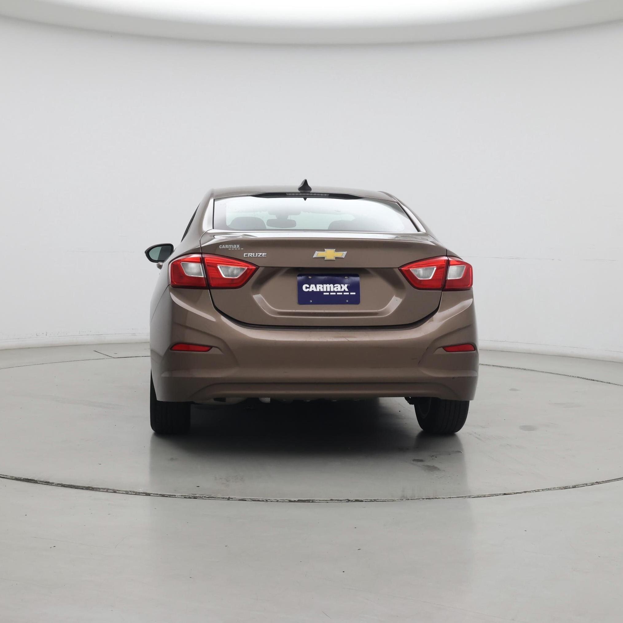 Thumbnail: 2019 Chevrolet Cruze - 6