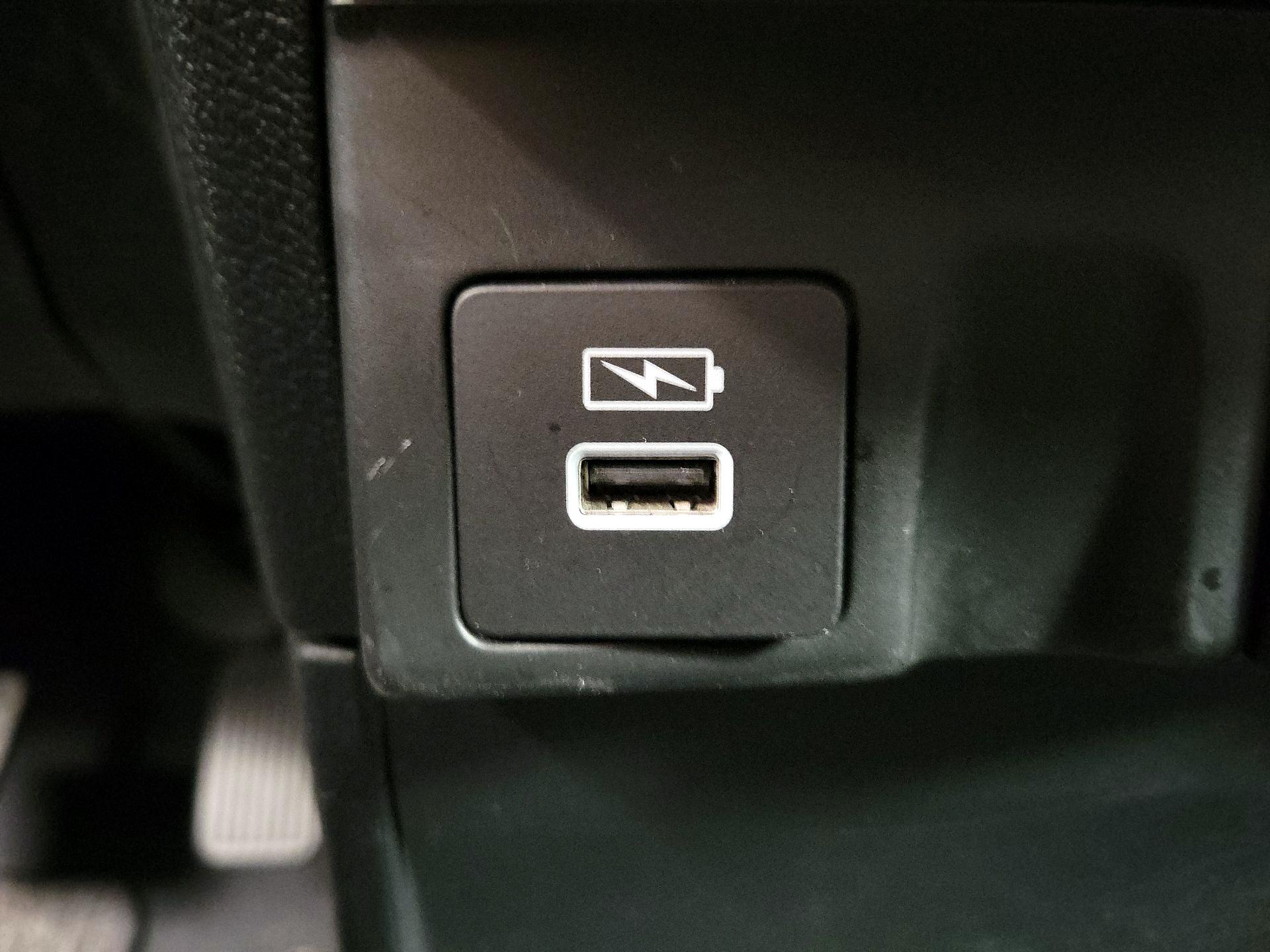 Thumbnail: 2021 Honda Odyssey - 19