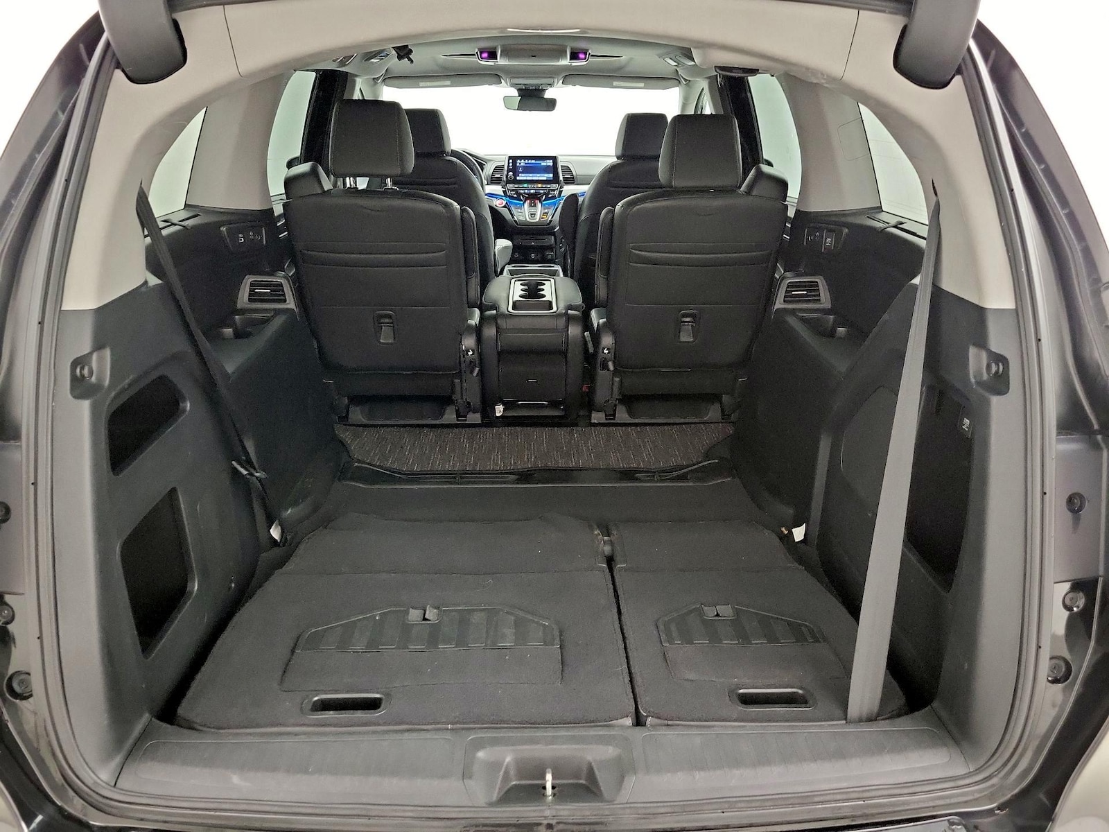2021 Honda Odyssey Touring - Photo 25