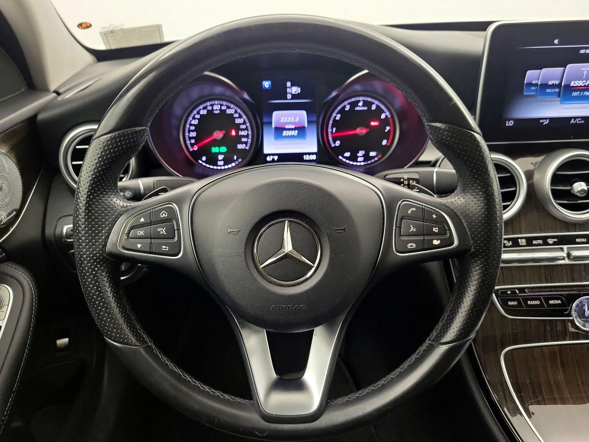 Thumbnail: 2015 Mercedes-Benz C-Class - 10