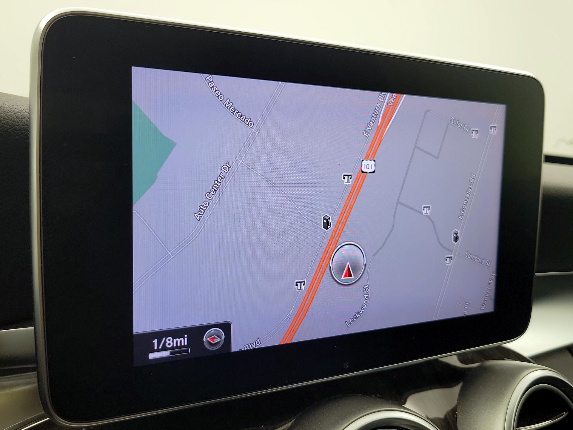 Thumbnail: 2015 Mercedes-Benz C-Class - 14