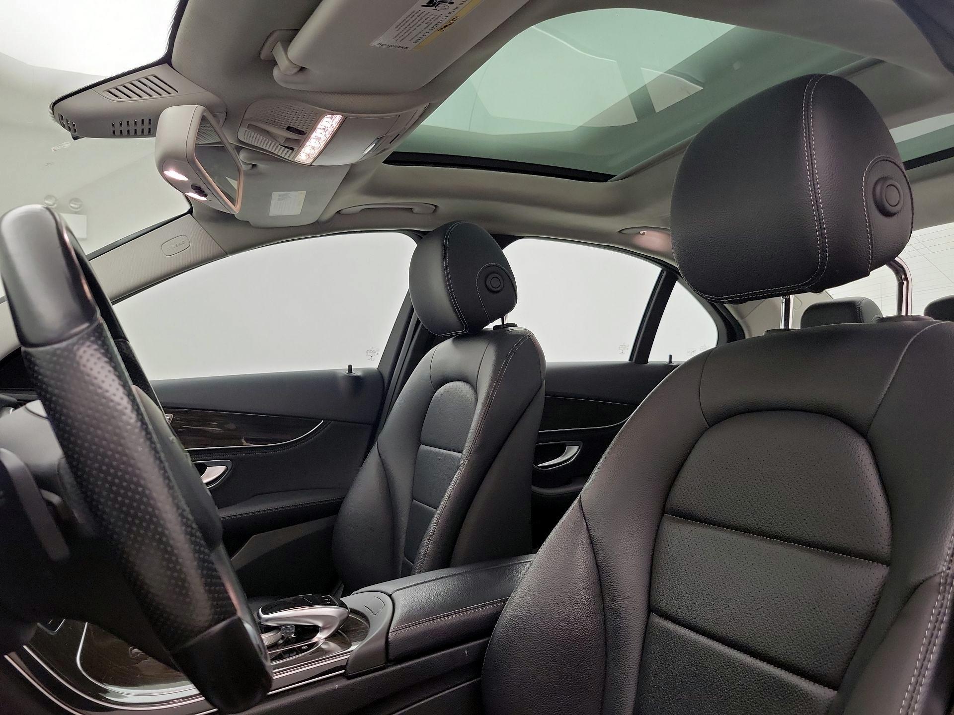 Thumbnail: 2015 Mercedes-Benz C-Class - 19