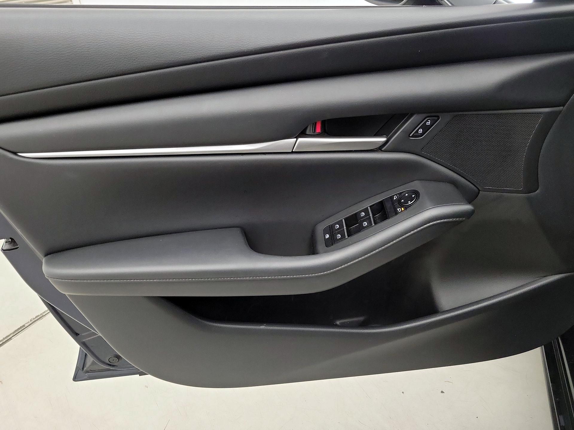 Thumbnail: 2023 Mazda Mazda3 - 12