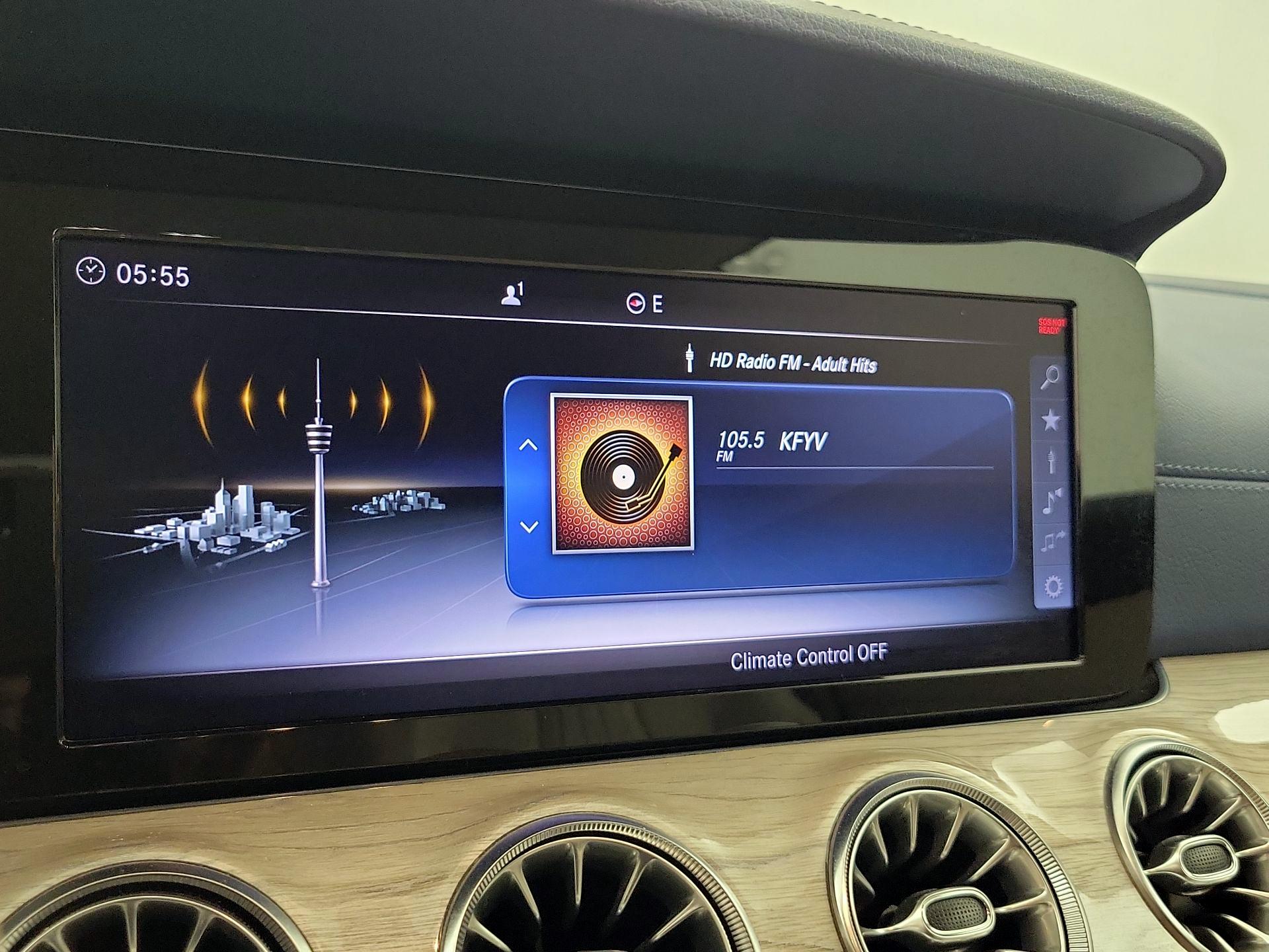 Thumbnail: 2018 Mercedes-Benz E-Class - 16