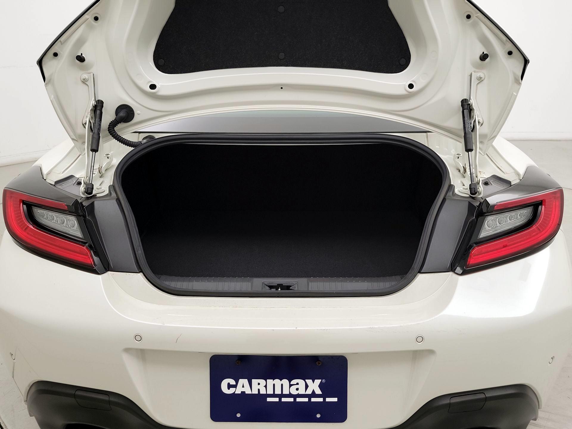 Thumbnail: 2023 Toyota GR86 - 20