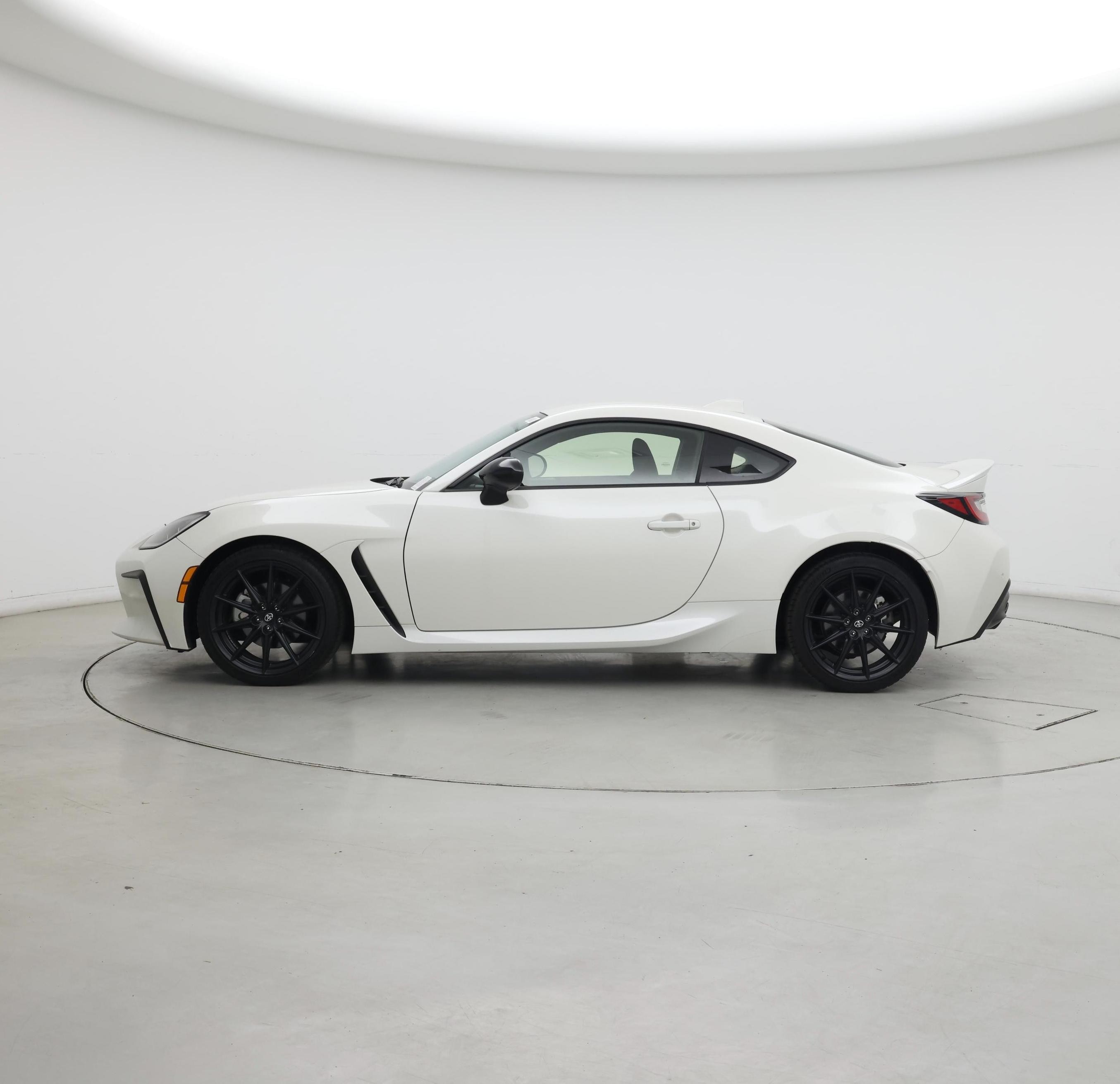 Thumbnail: 2023 Toyota GR86 - 3