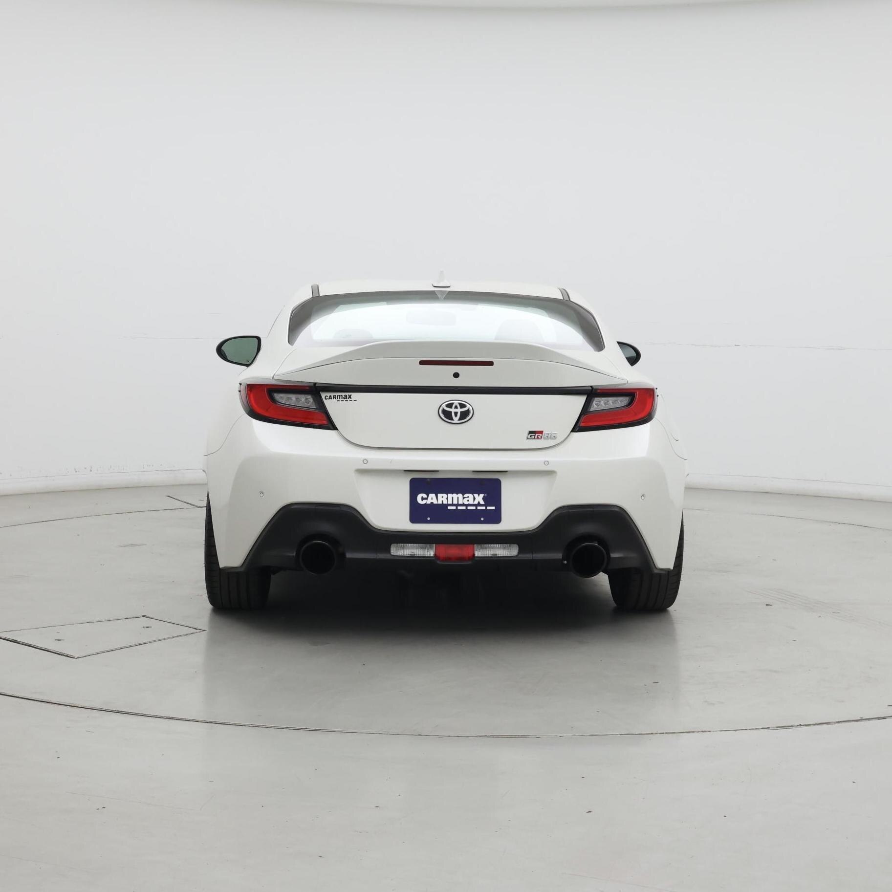 Thumbnail: 2023 Toyota GR86 - 6