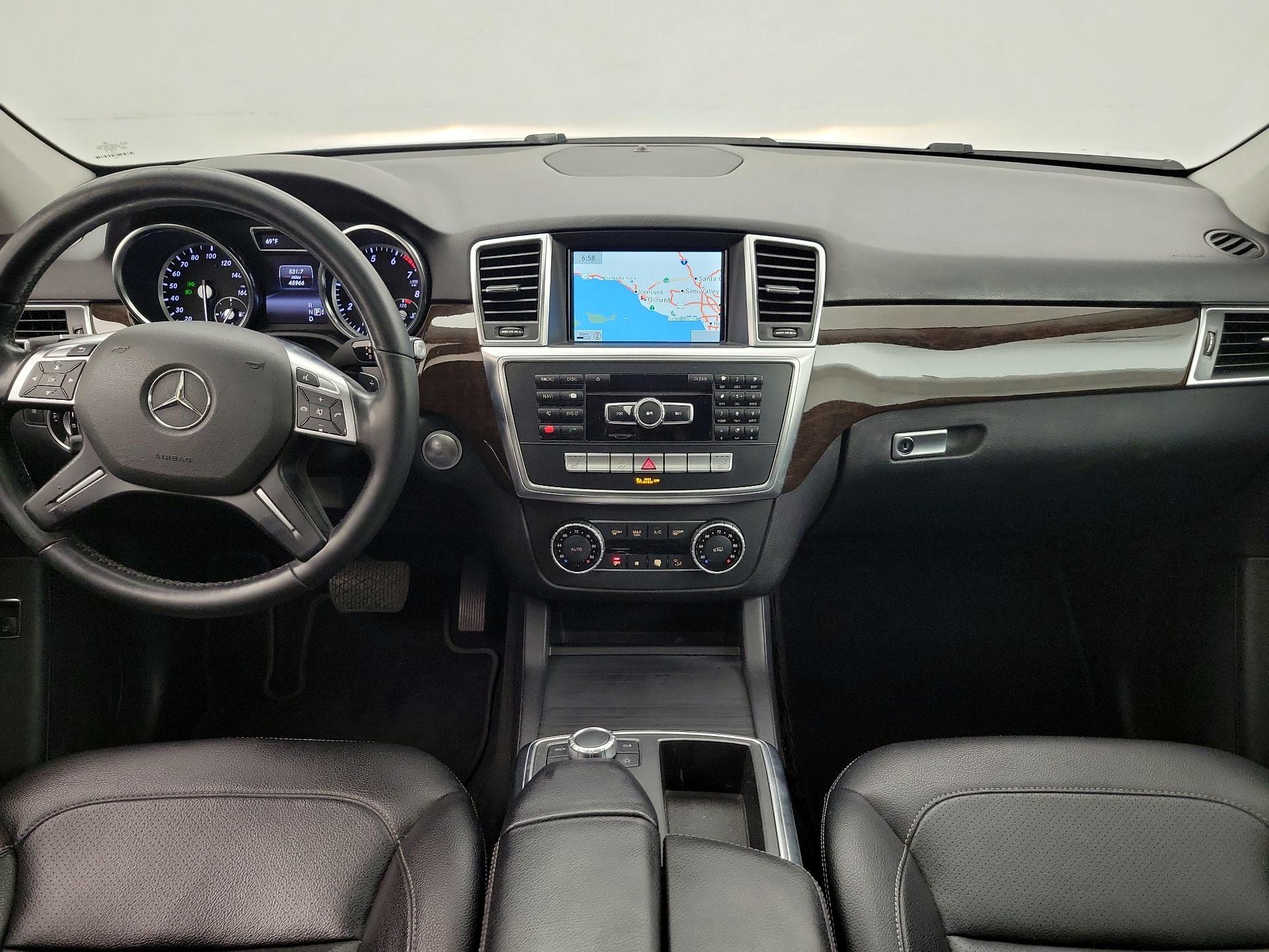 Thumbnail: 2015 Mercedes-Benz M-Class - 9