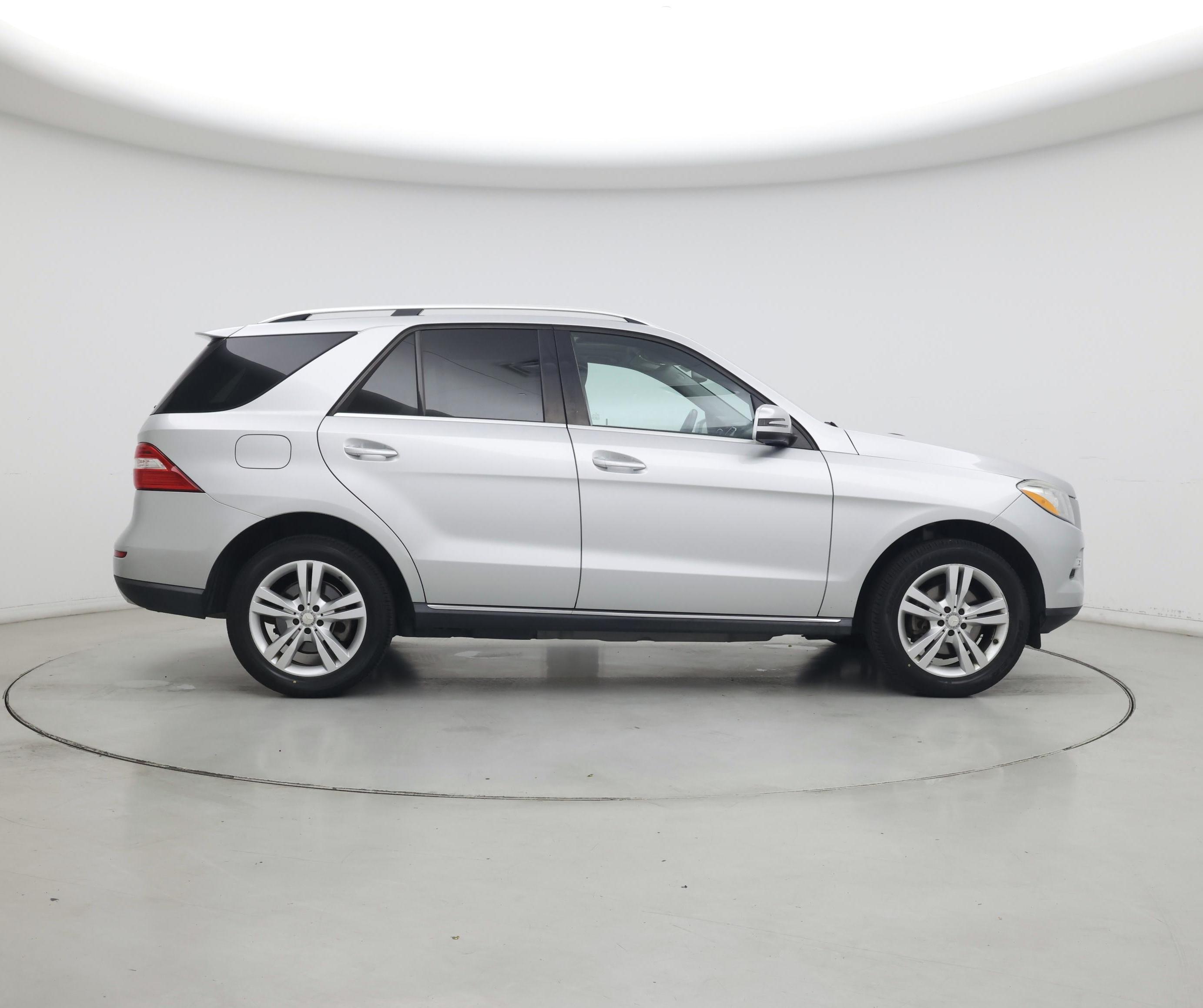 Thumbnail: 2015 Mercedes-Benz M-Class - 7