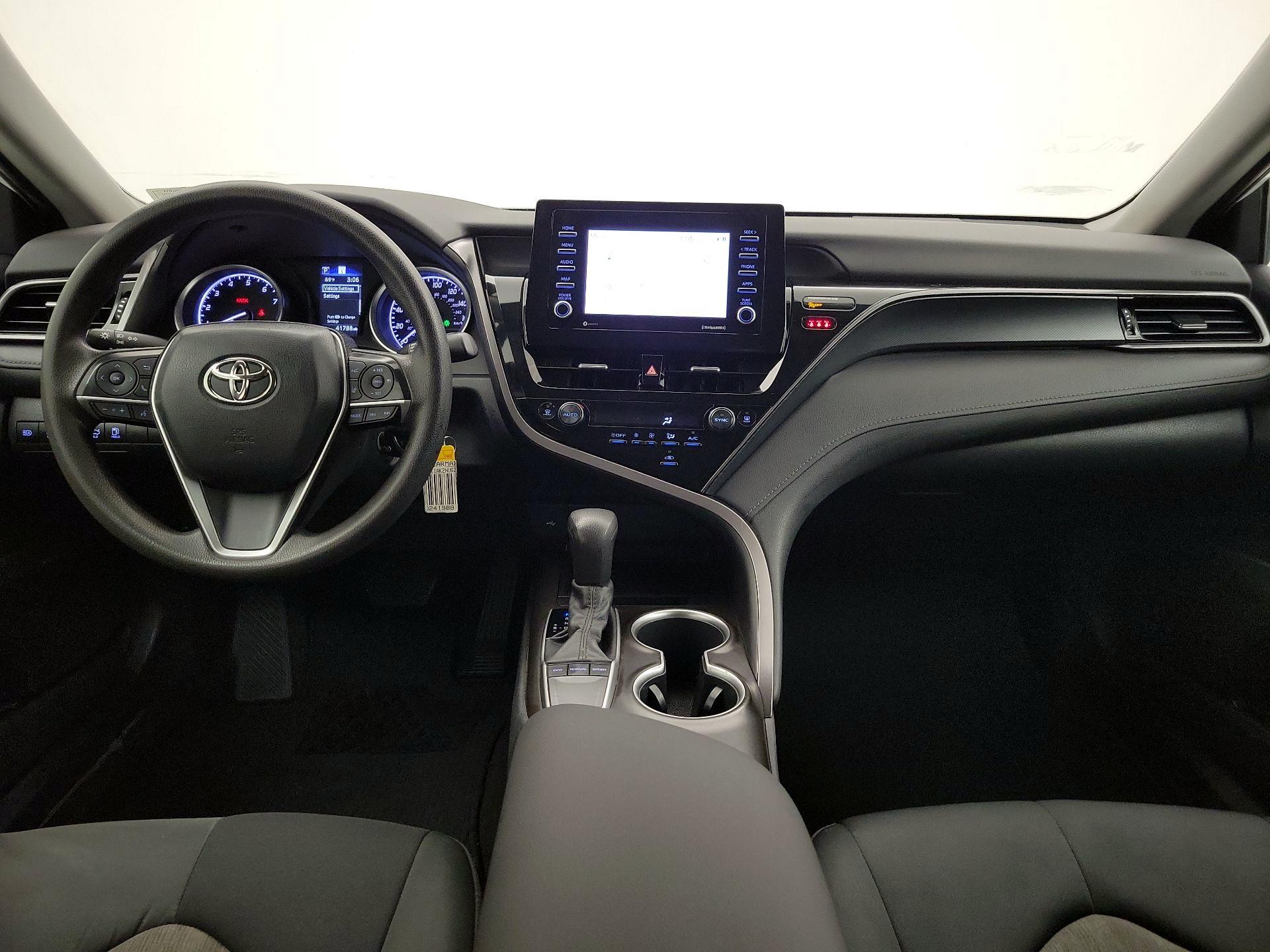 Thumbnail: 2022 Toyota Camry - 9