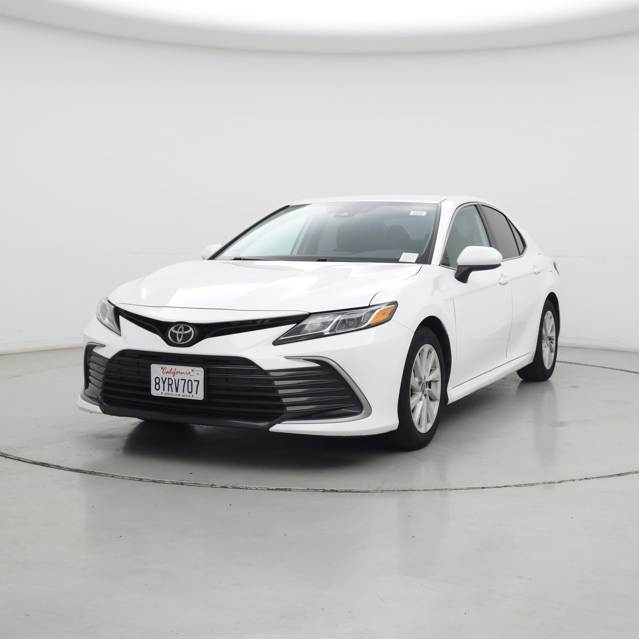 Thumbnail: 2022 Toyota Camry - 4