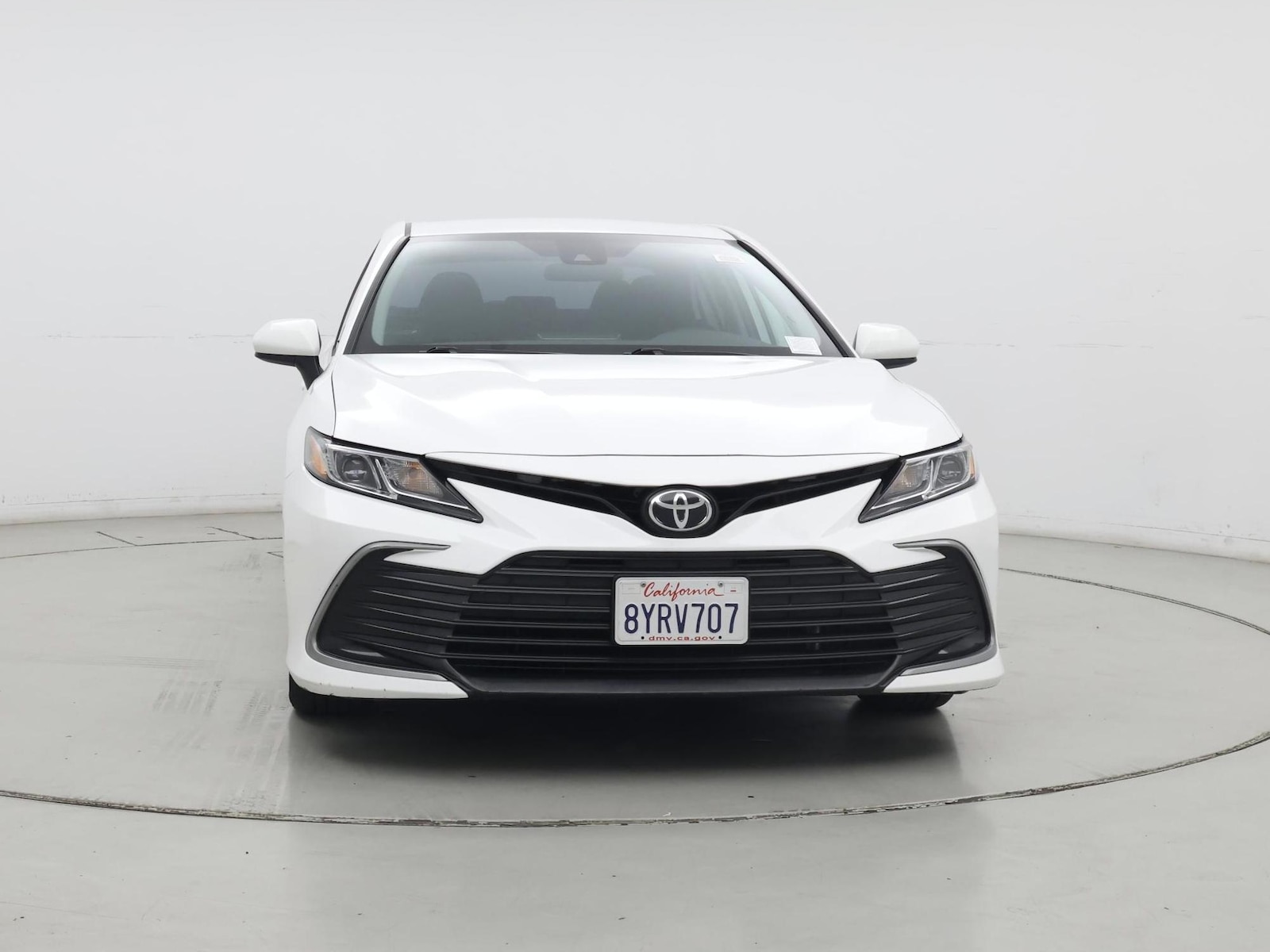 2022 Toyota Camry LE - Photo 6