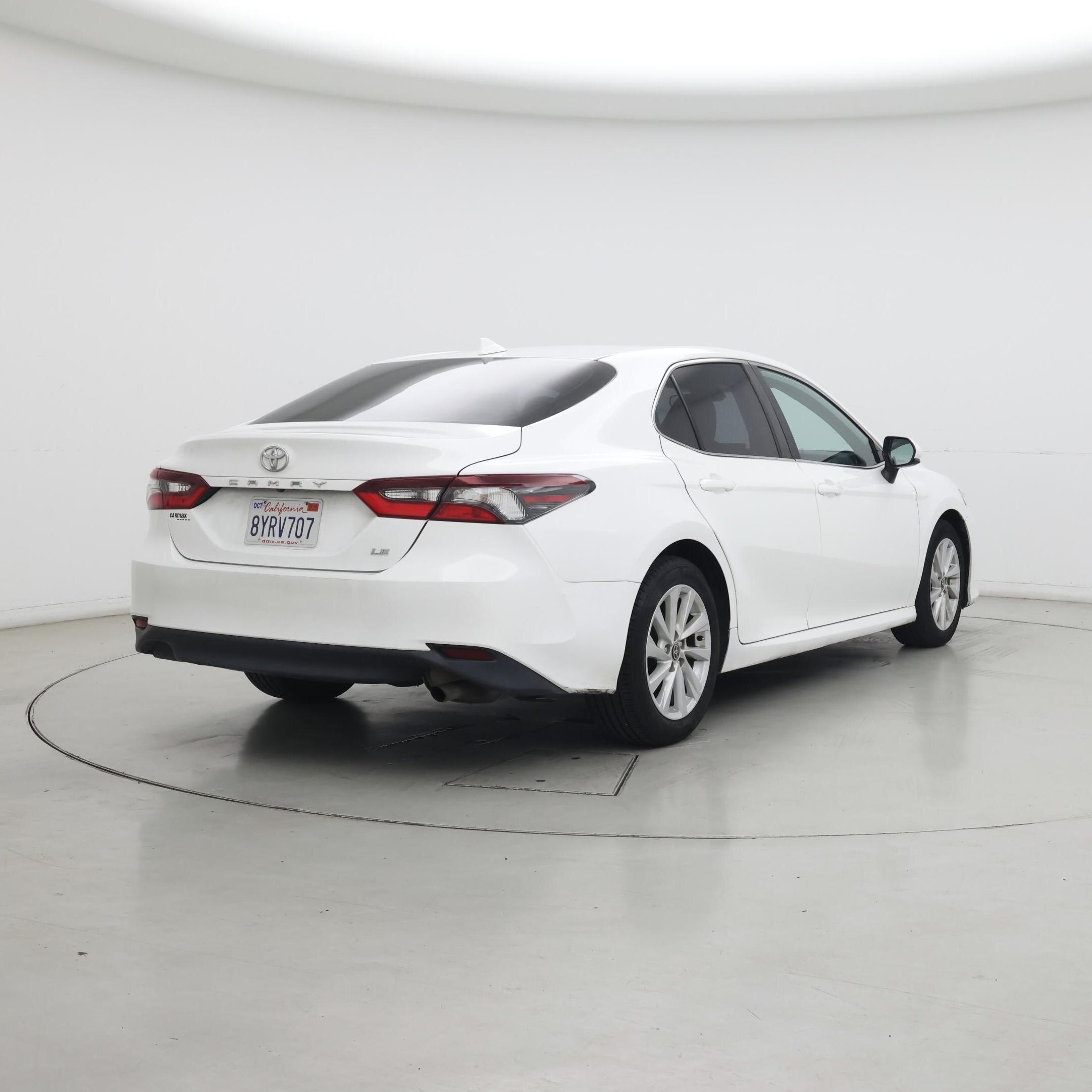 Thumbnail: 2022 Toyota Camry - 8
