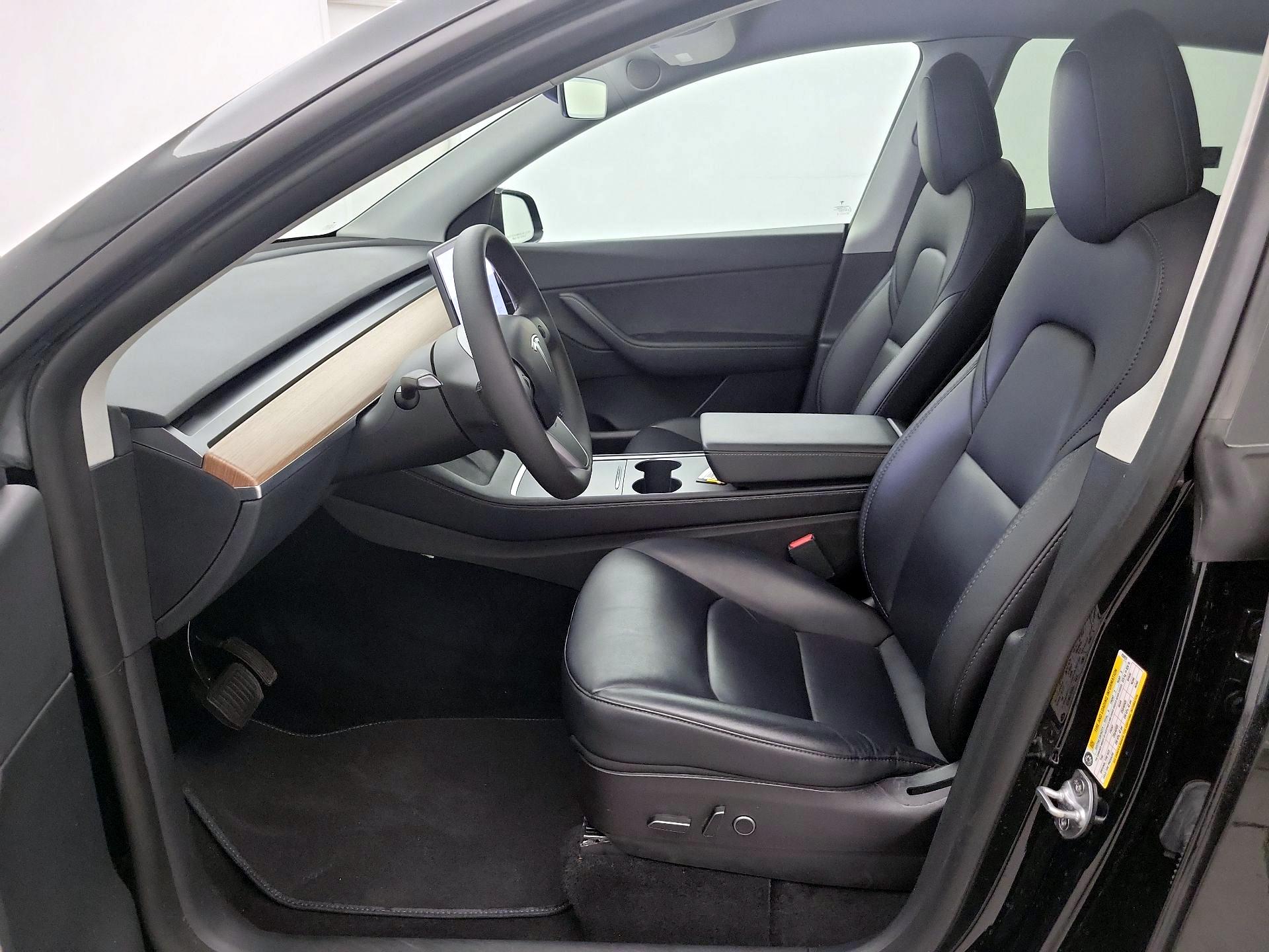 Thumbnail: 2022 Tesla Model Y - 11