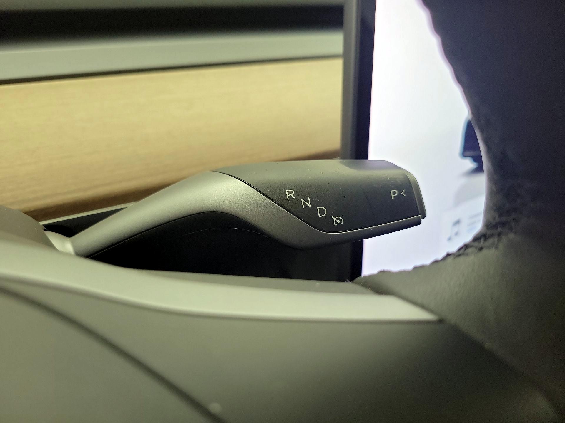 Thumbnail: 2022 Tesla Model Y - 17