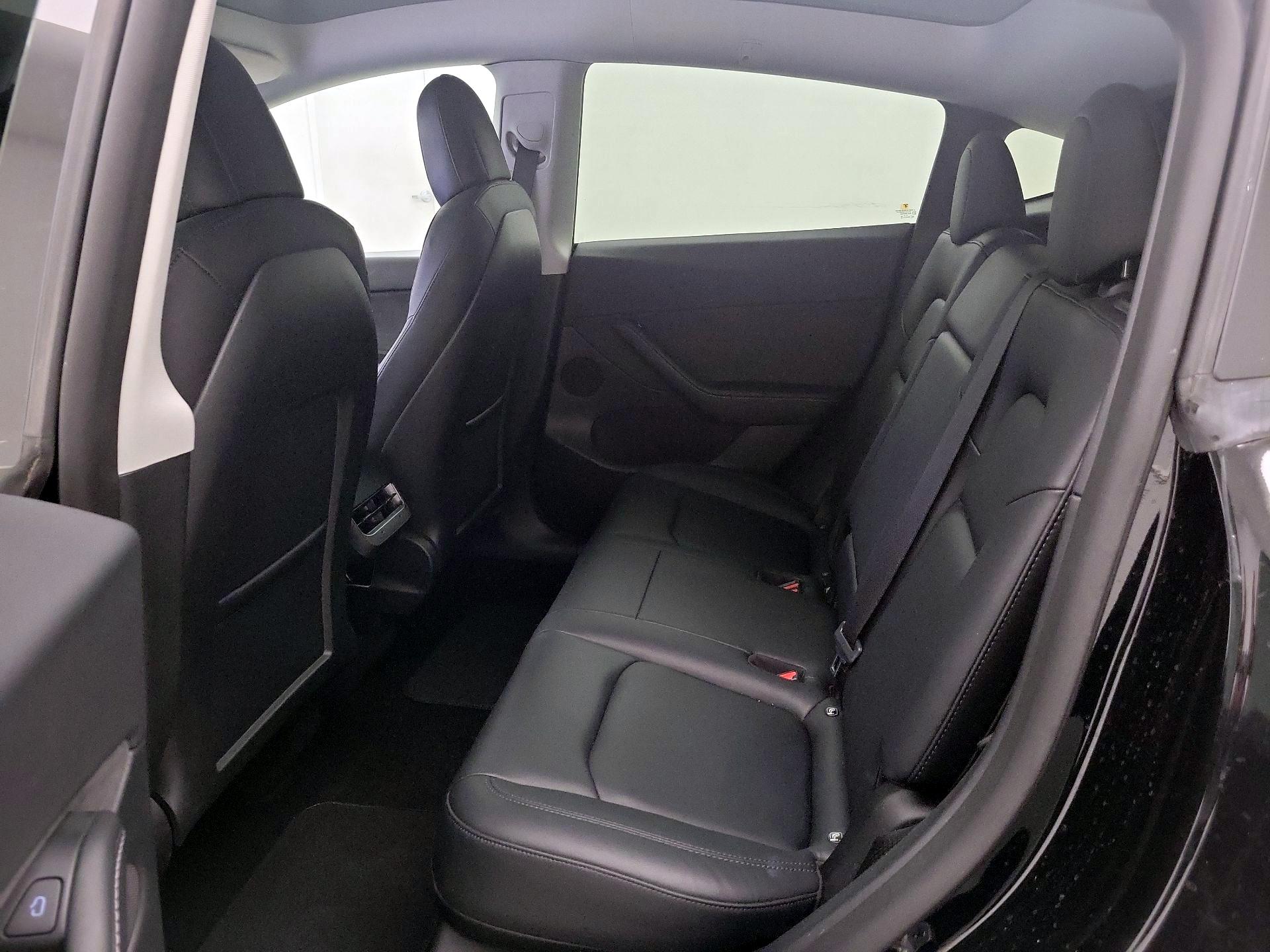 Thumbnail: 2022 Tesla Model Y - 19