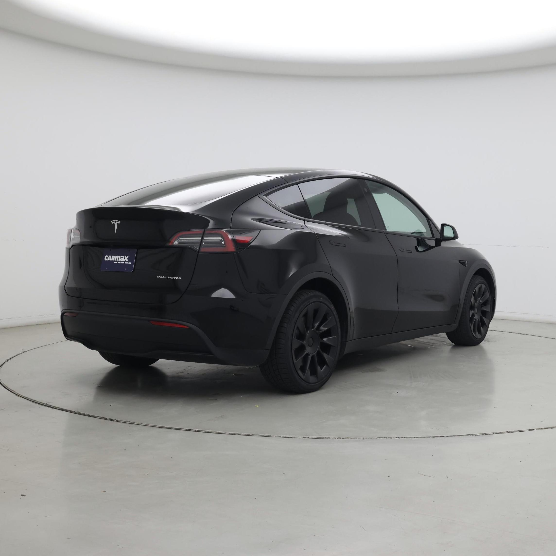 Thumbnail: 2022 Tesla Model Y - 8