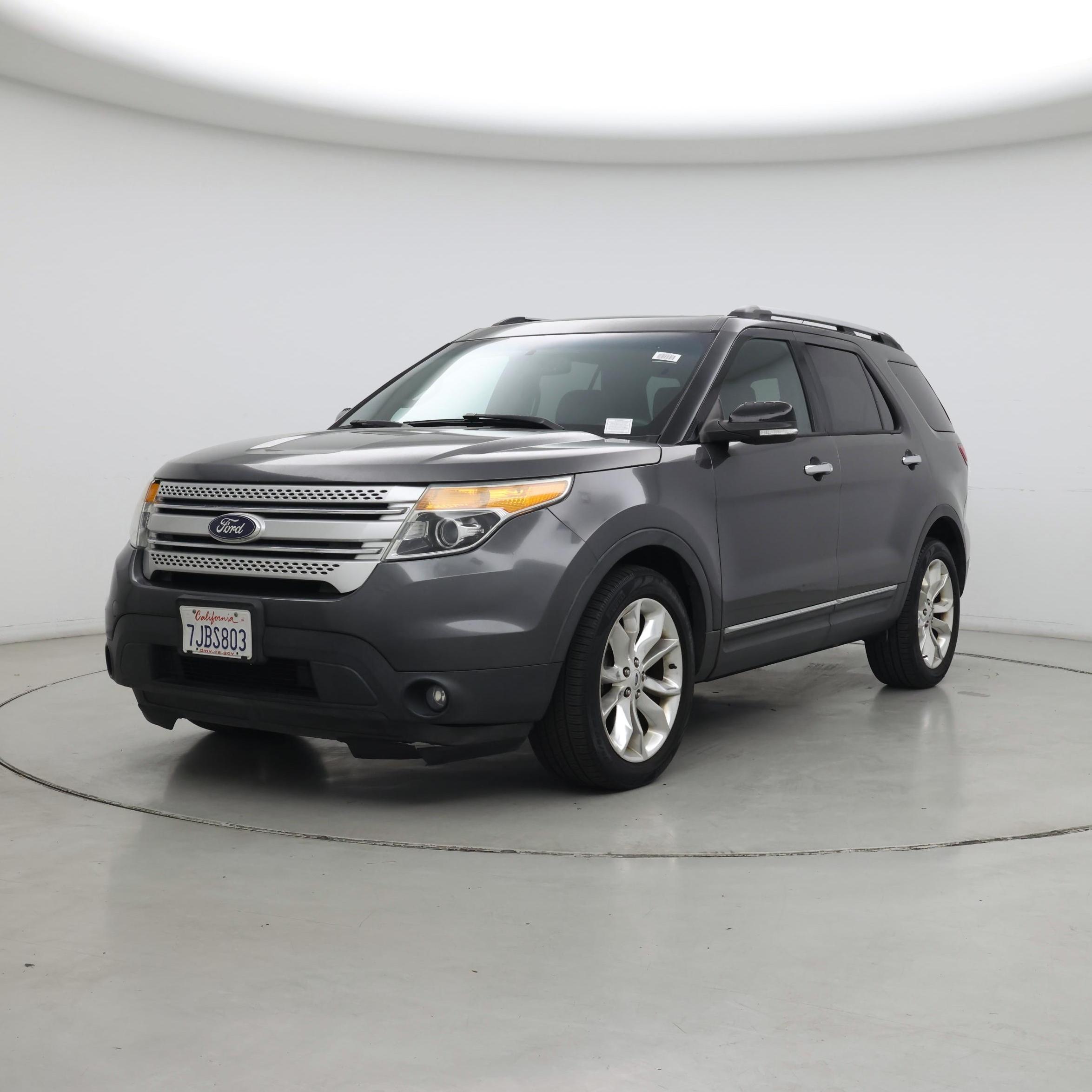 Thumbnail: 2015 Ford Explorer - 4