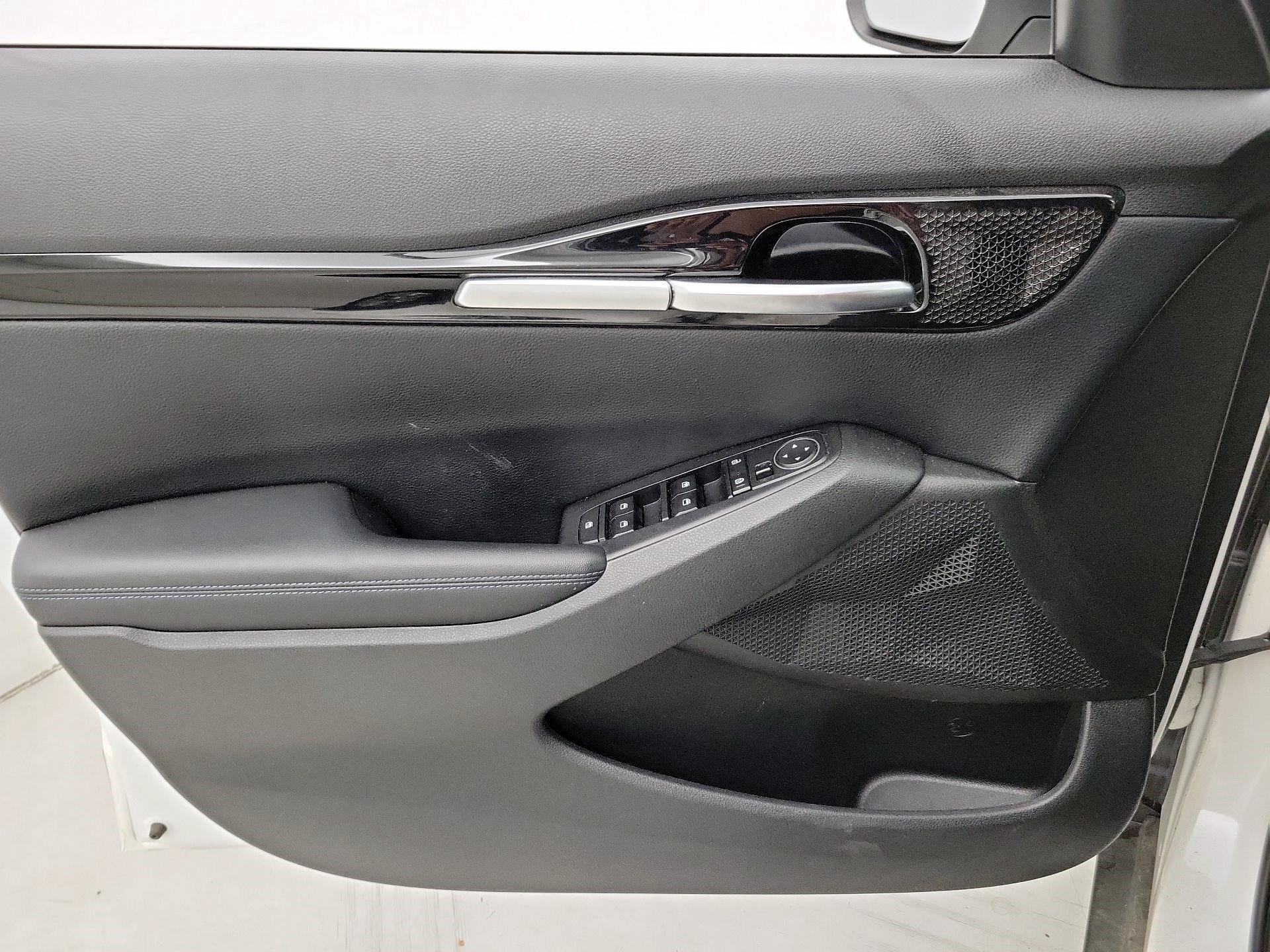 Thumbnail: 2021 Kia Seltos - 12