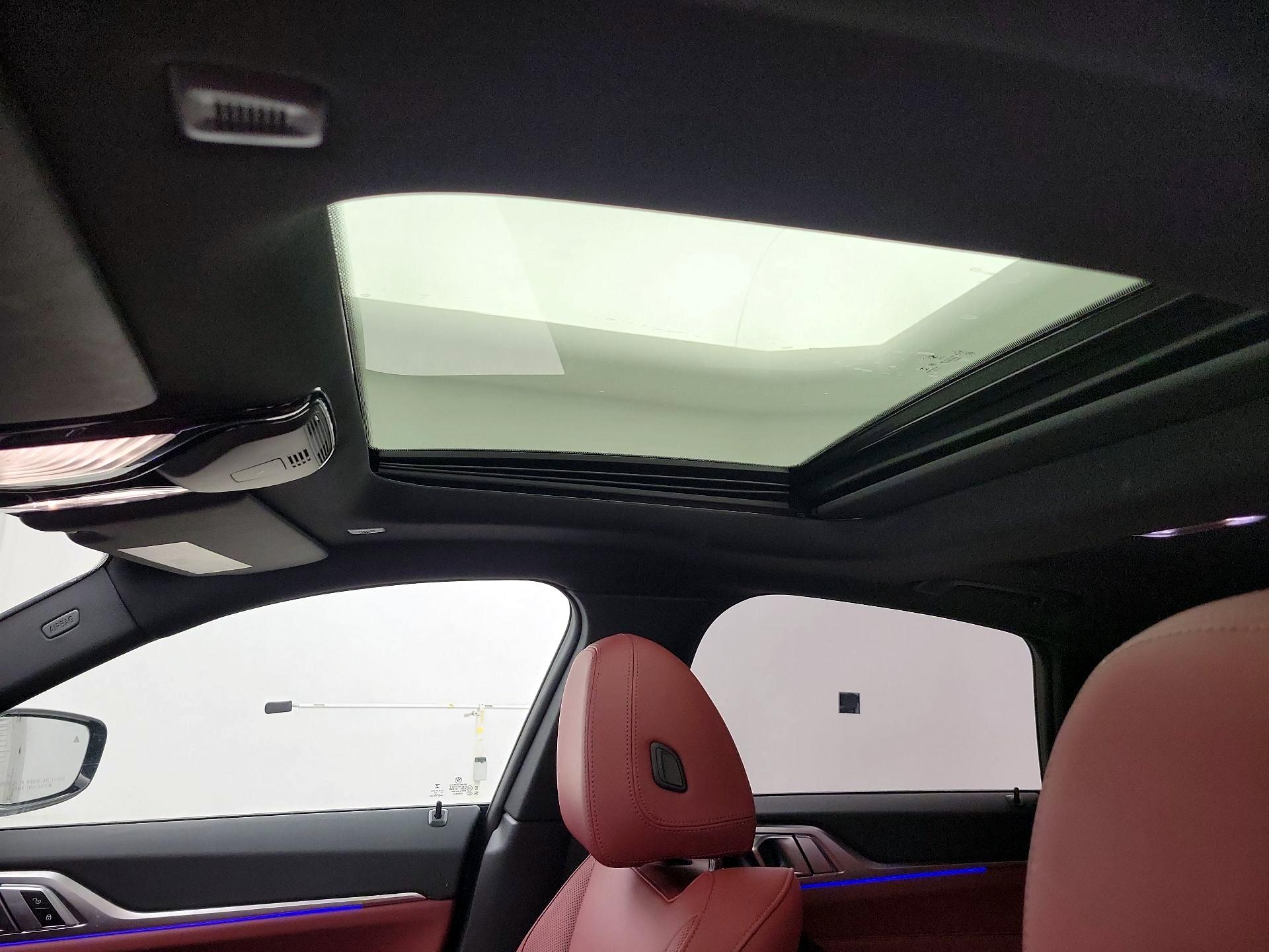 Thumbnail: 2022 BMW 4 Series - 20