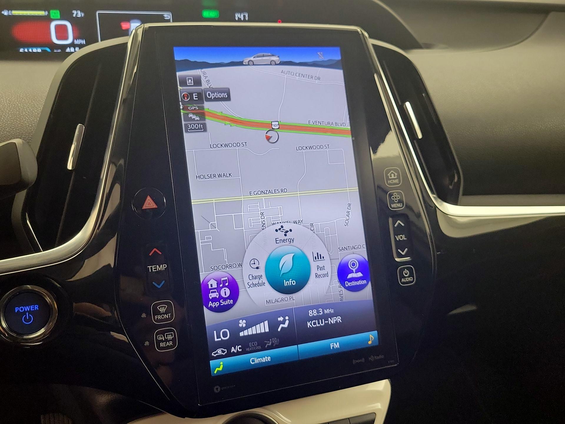 Thumbnail: 2017 Toyota Prius Prime - 14