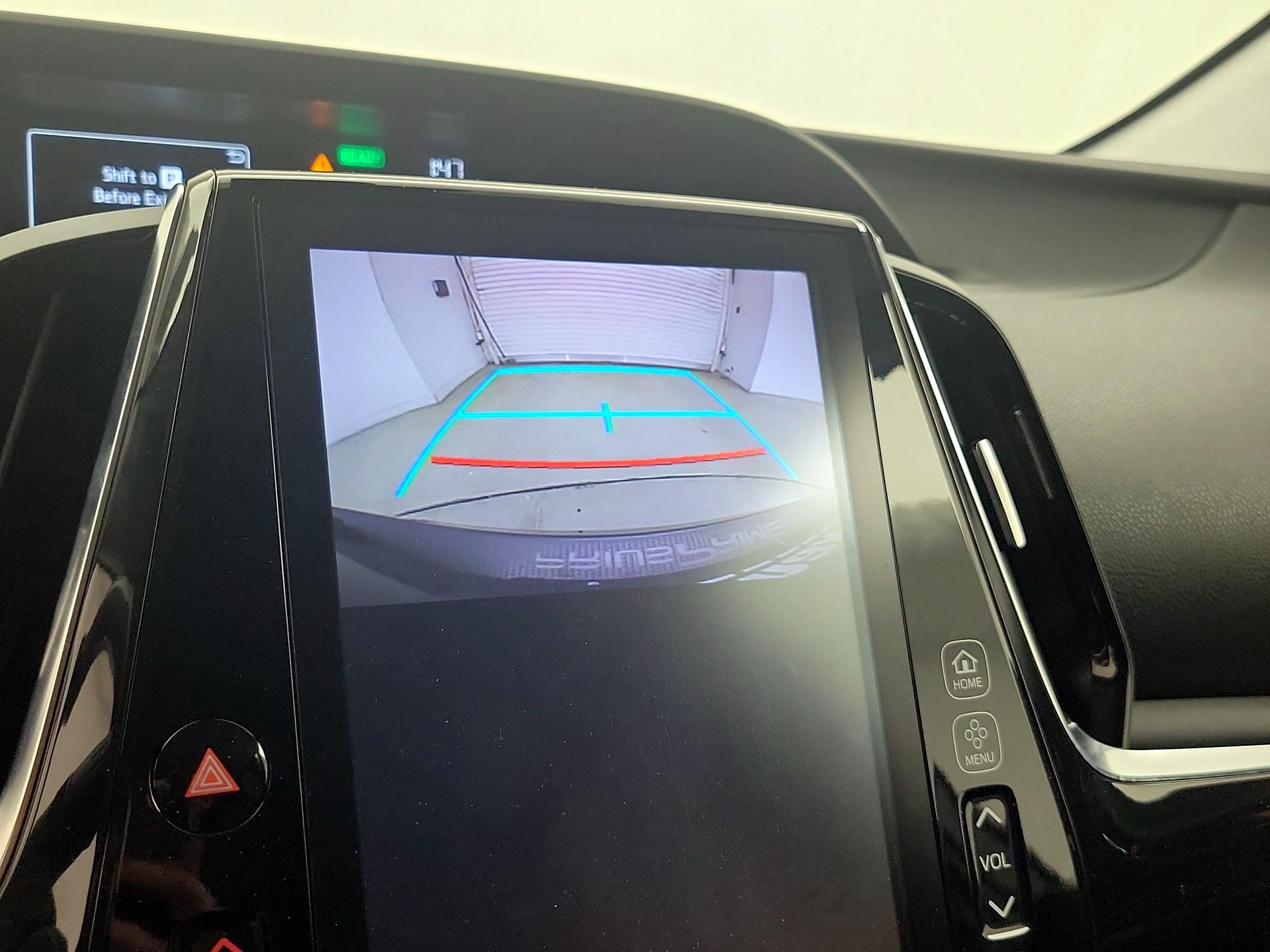 Thumbnail: 2017 Toyota Prius Prime - 15