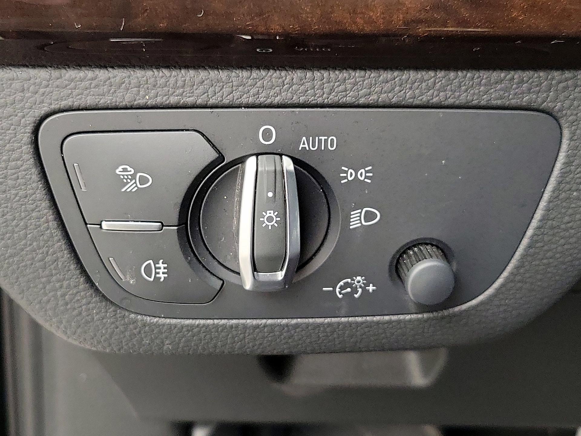 Thumbnail: 2018 Audi Q5 - 13