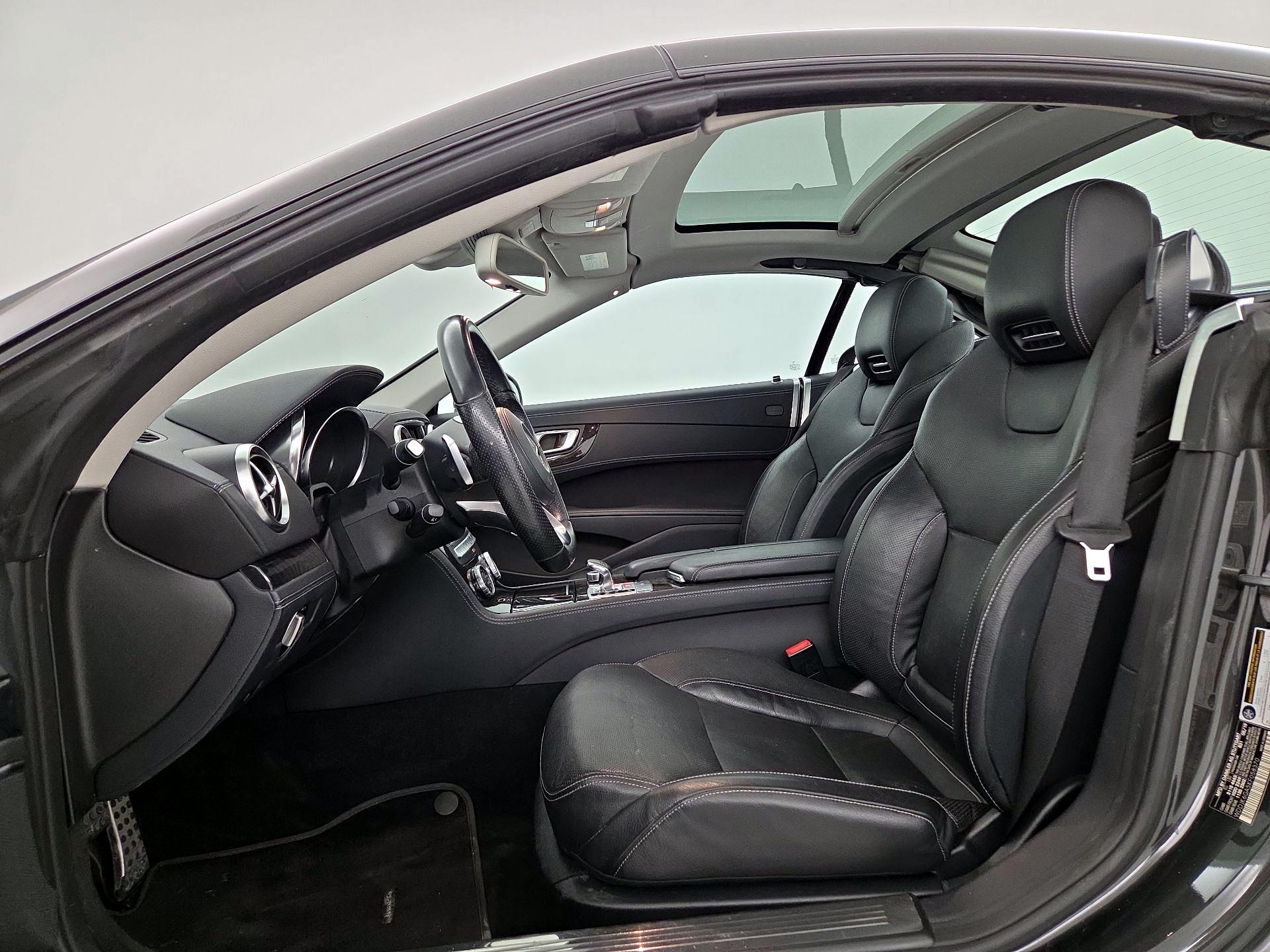 Thumbnail: 2019 Mercedes-Benz SL-Class - 11