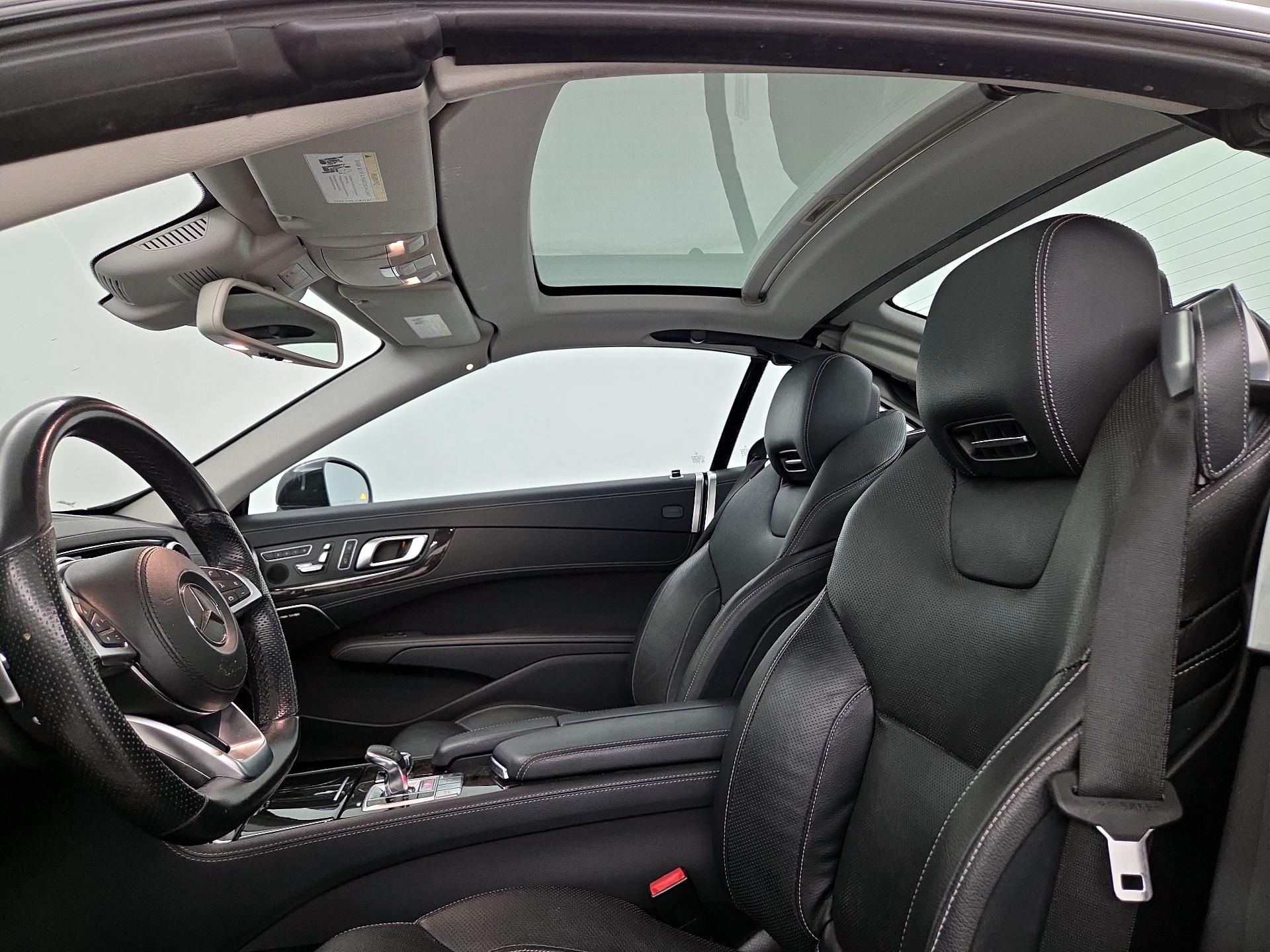 Thumbnail: 2019 Mercedes-Benz SL-Class - 20