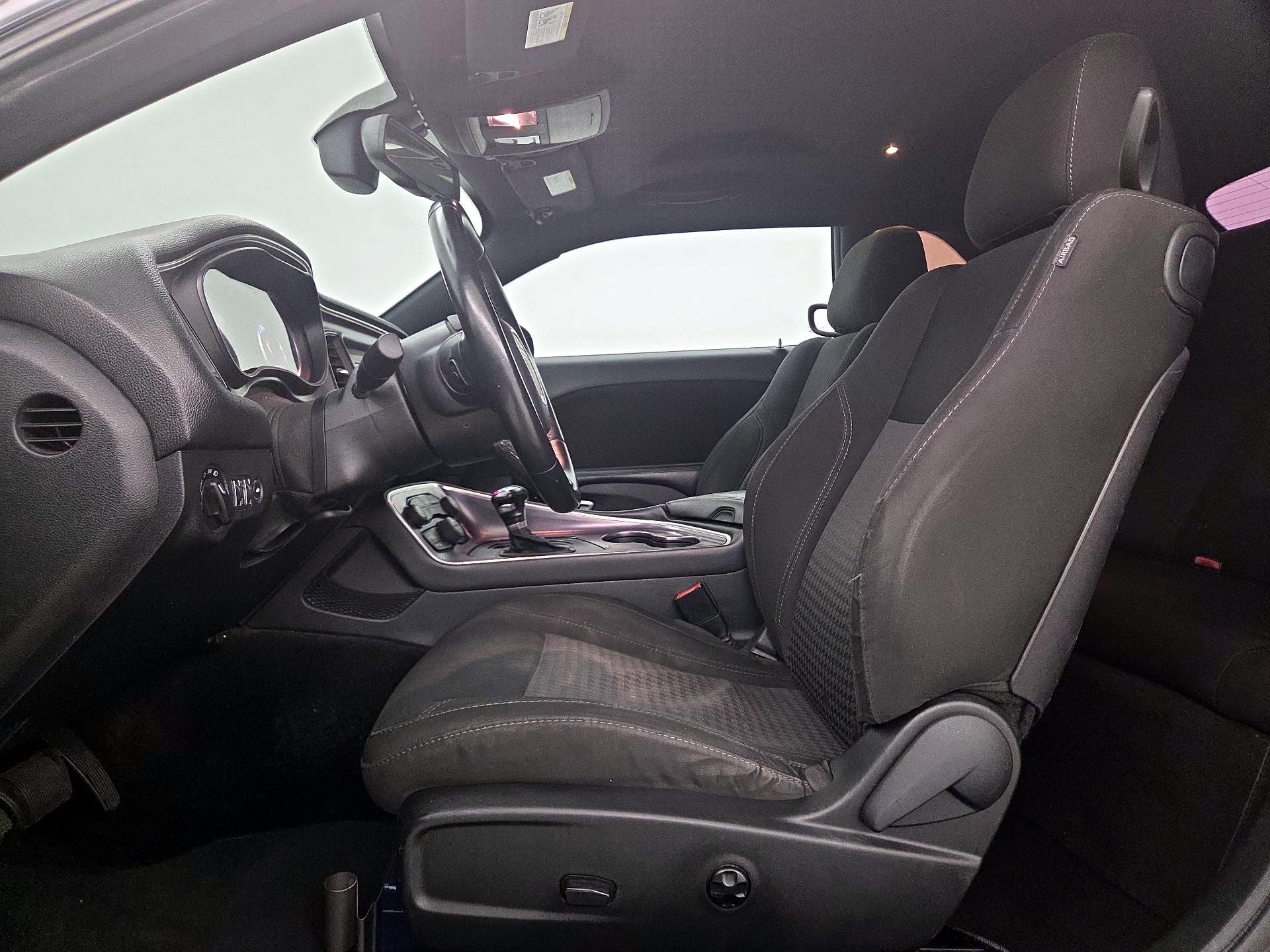 Thumbnail: 2015 Dodge Challenger - 11