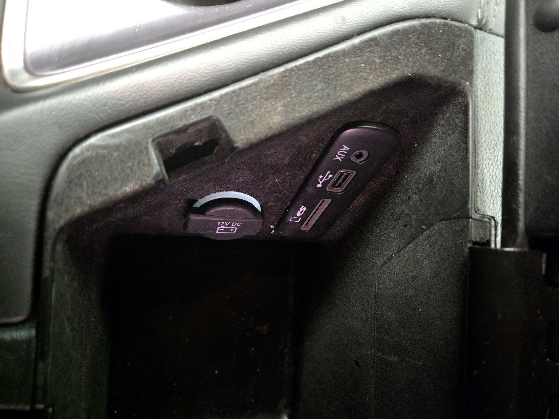 Thumbnail: 2015 Dodge Challenger - 18