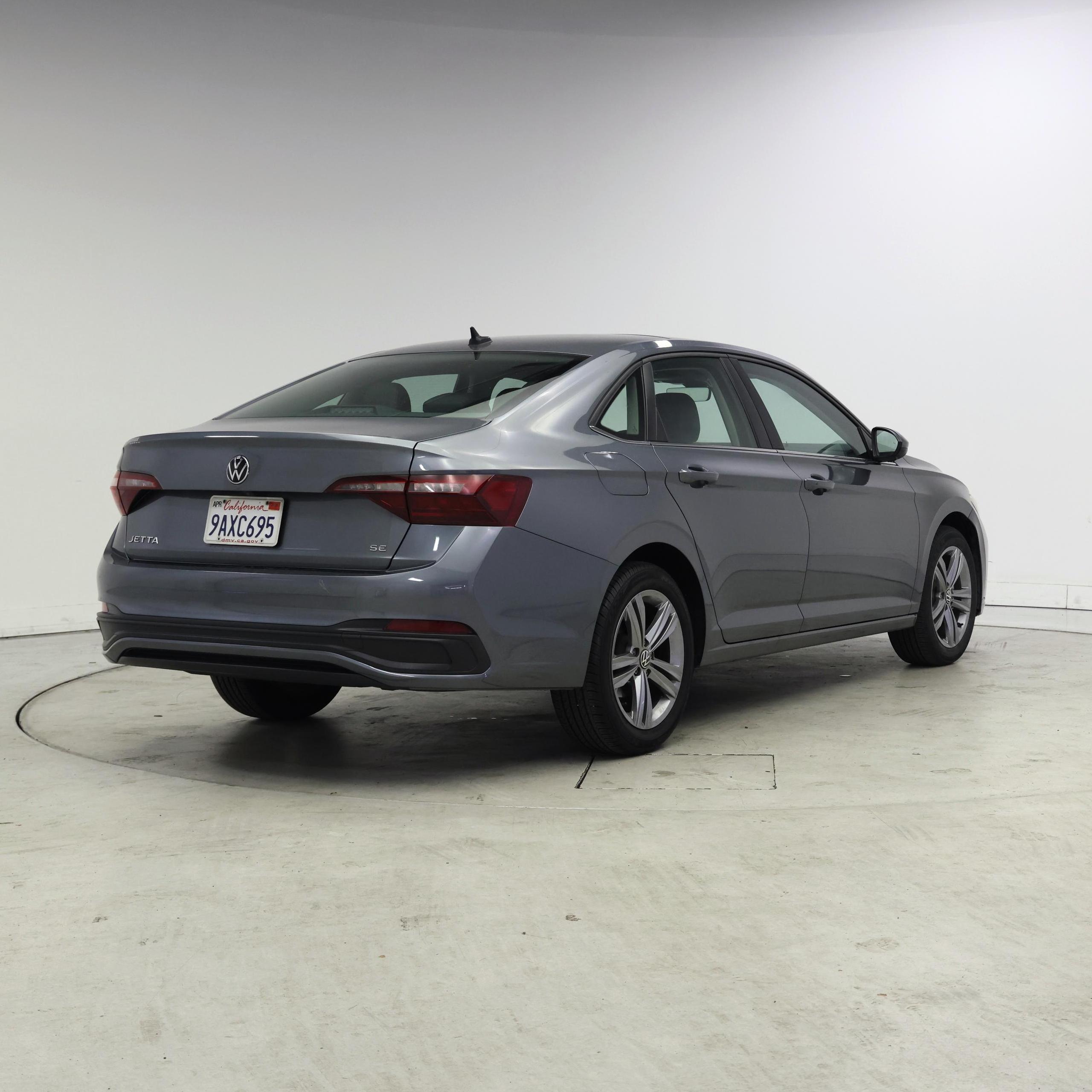 Thumbnail: 2022 Volkswagen Jetta - 8