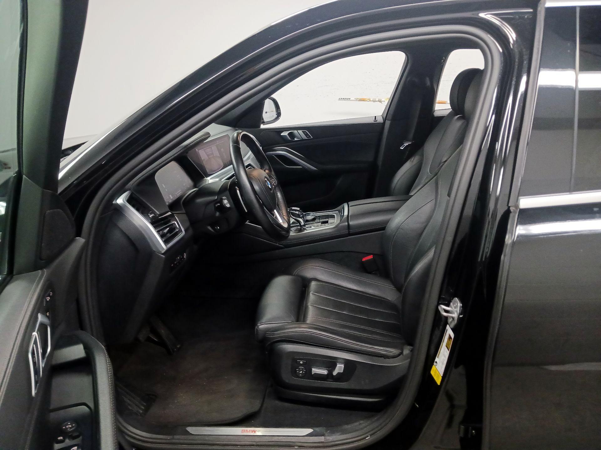 Thumbnail: 2020 BMW X6 - 11