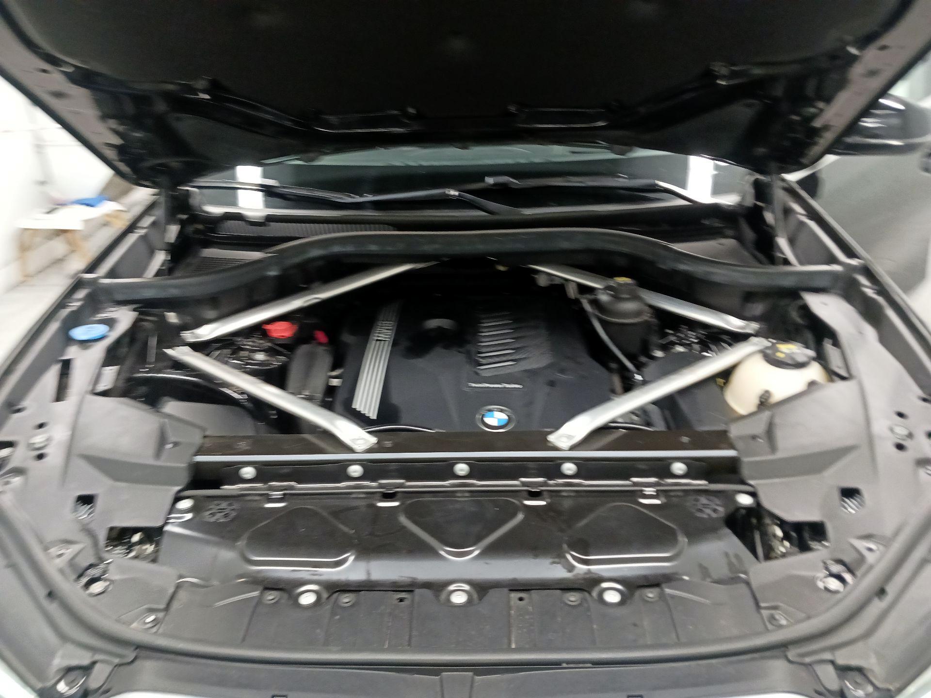 Thumbnail: 2020 BMW X6 - 19