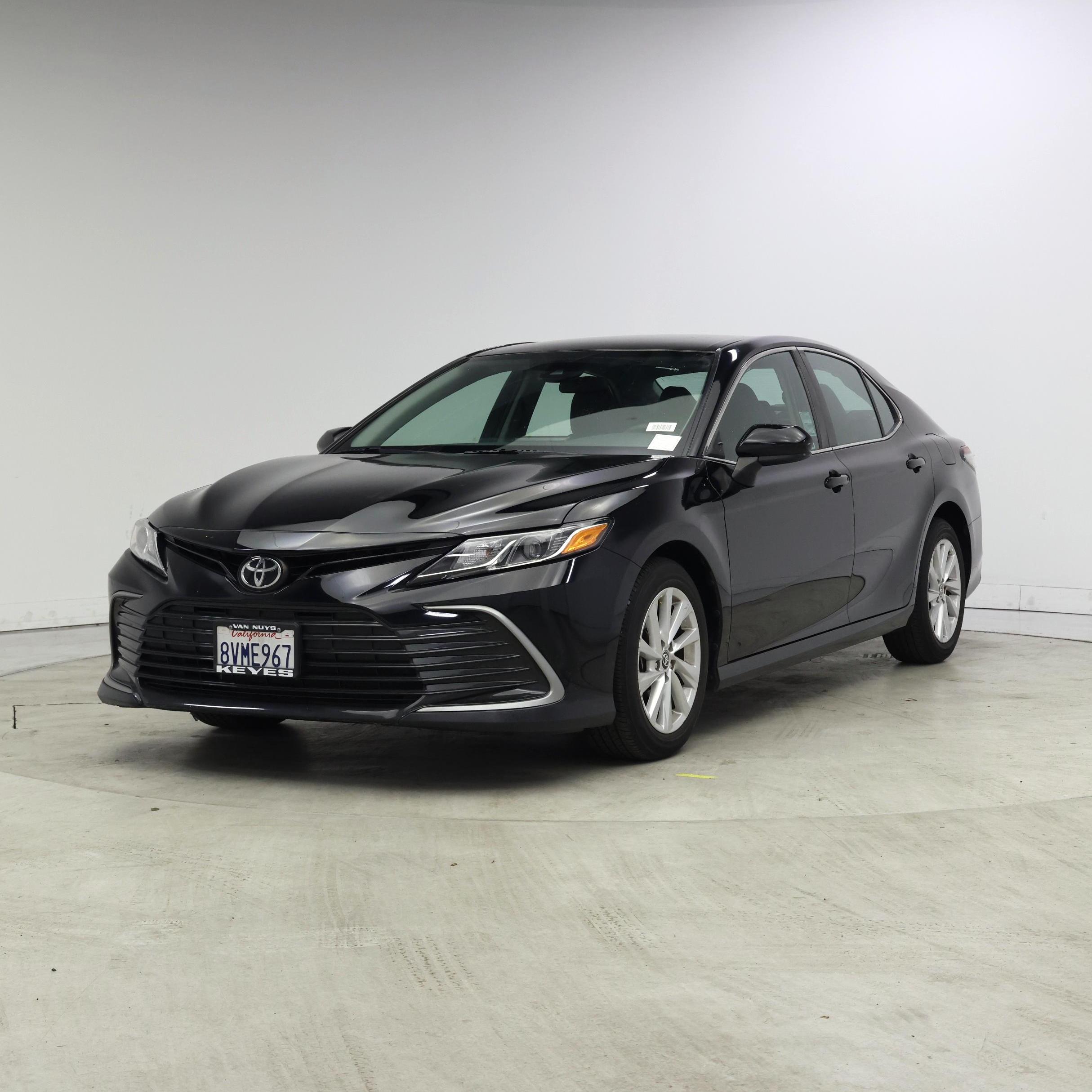 Thumbnail: 2021 Toyota Camry - 4