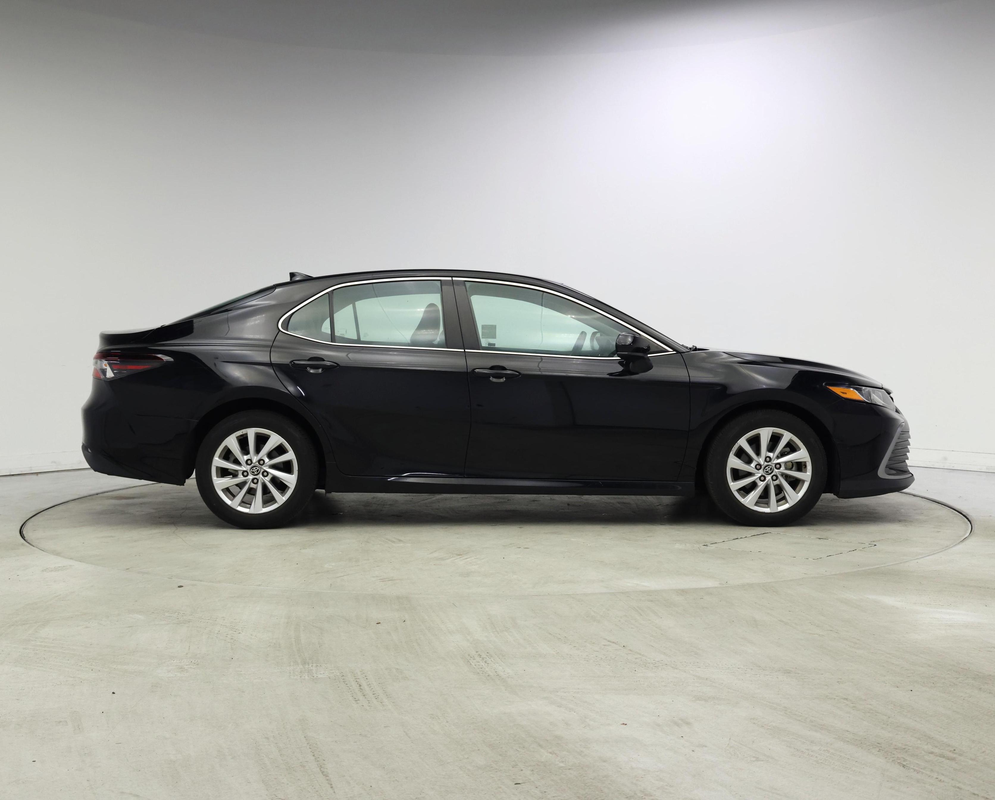 Thumbnail: 2021 Toyota Camry - 7