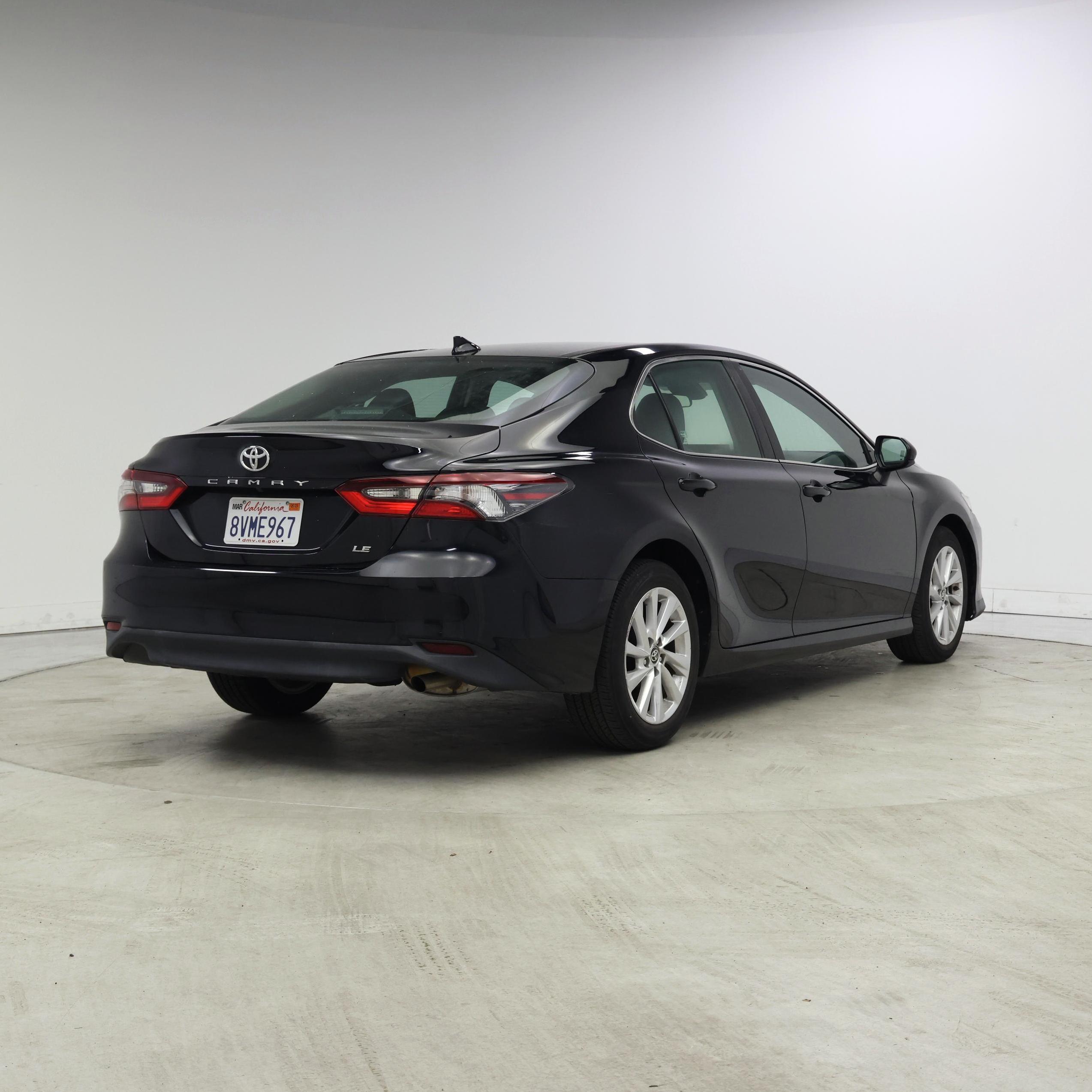 Thumbnail: 2021 Toyota Camry - 8