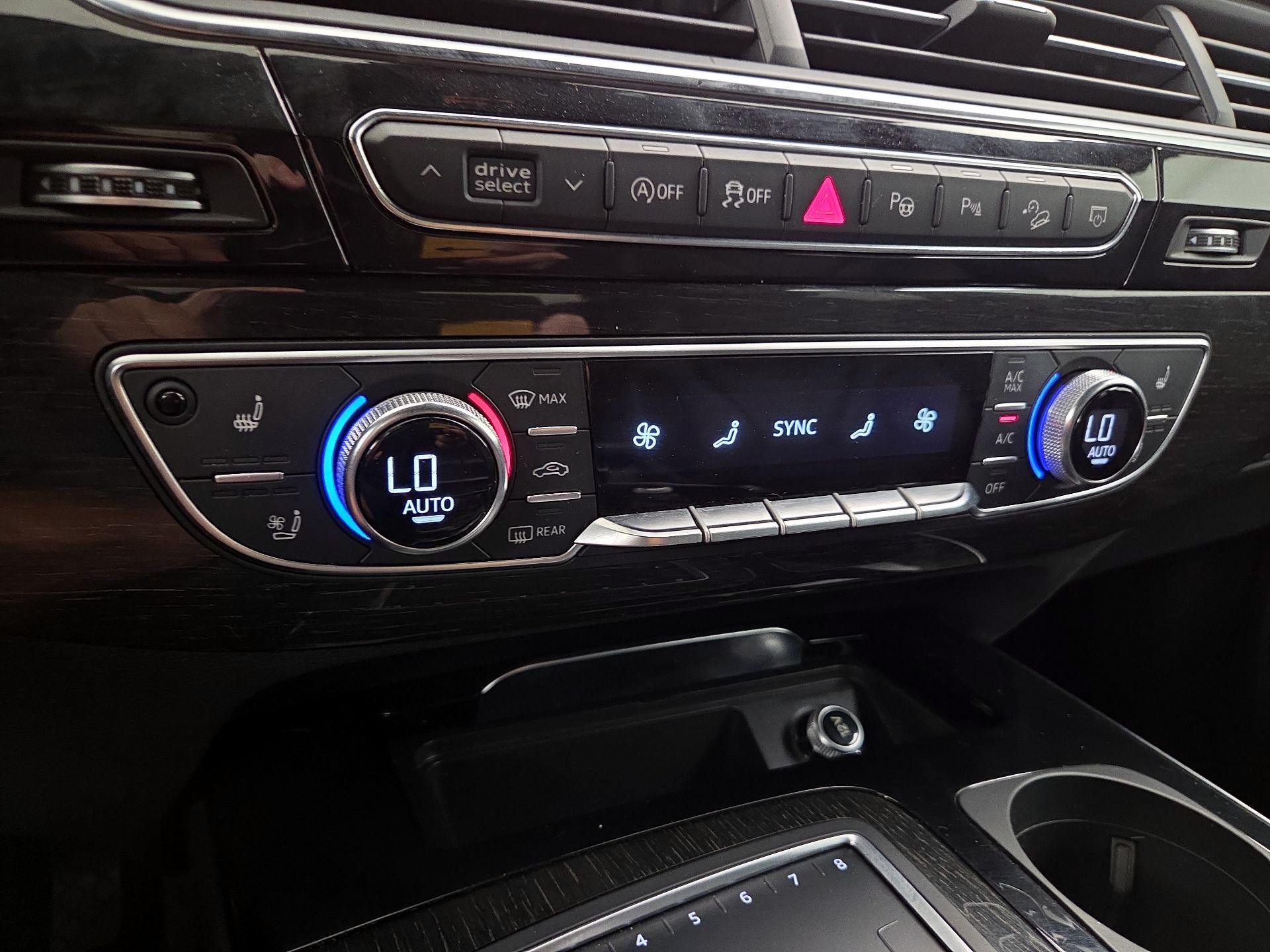 Thumbnail: 2019 Audi Q7 - 17