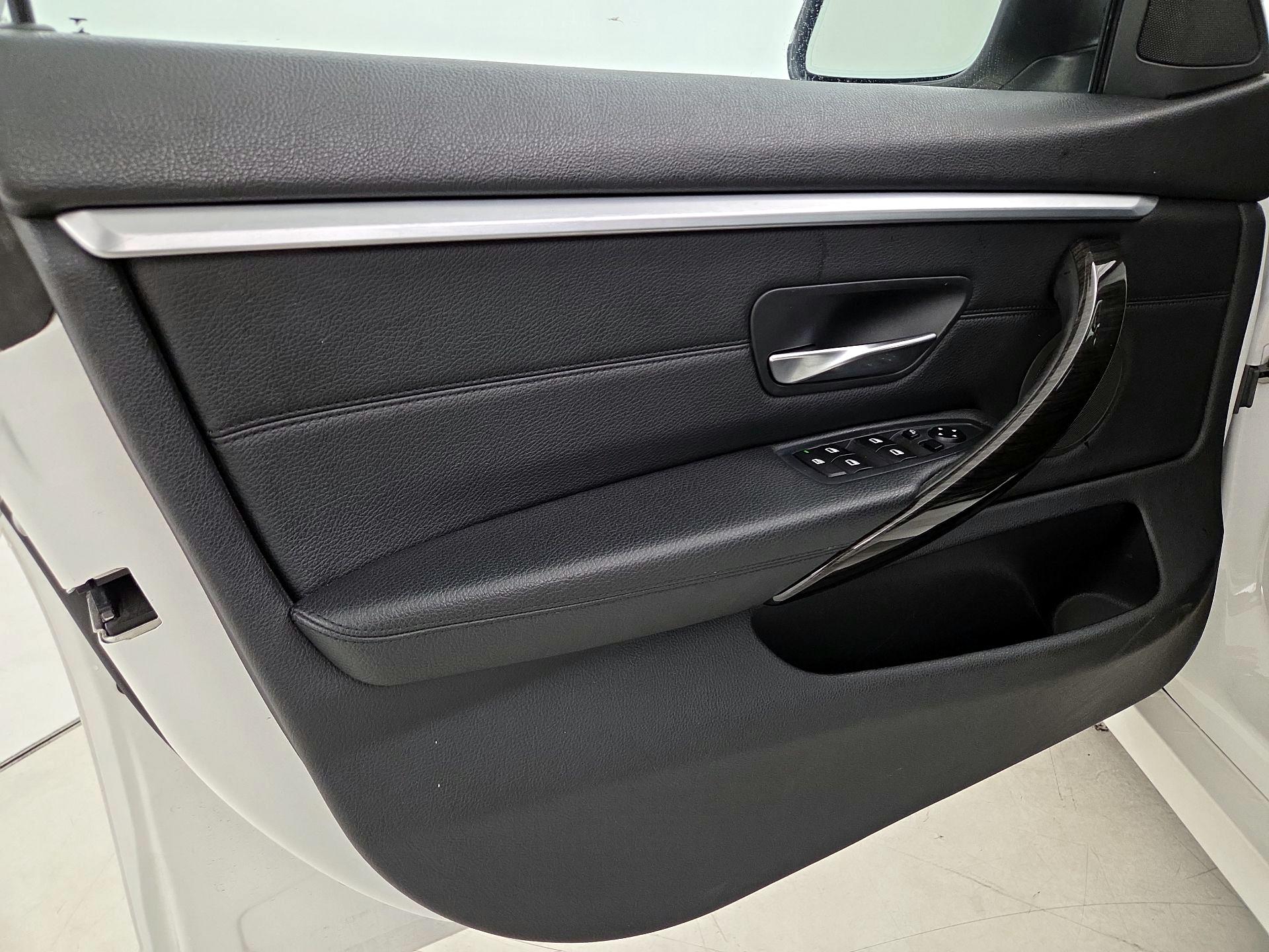 Thumbnail: 2017 BMW 4 Series - 12