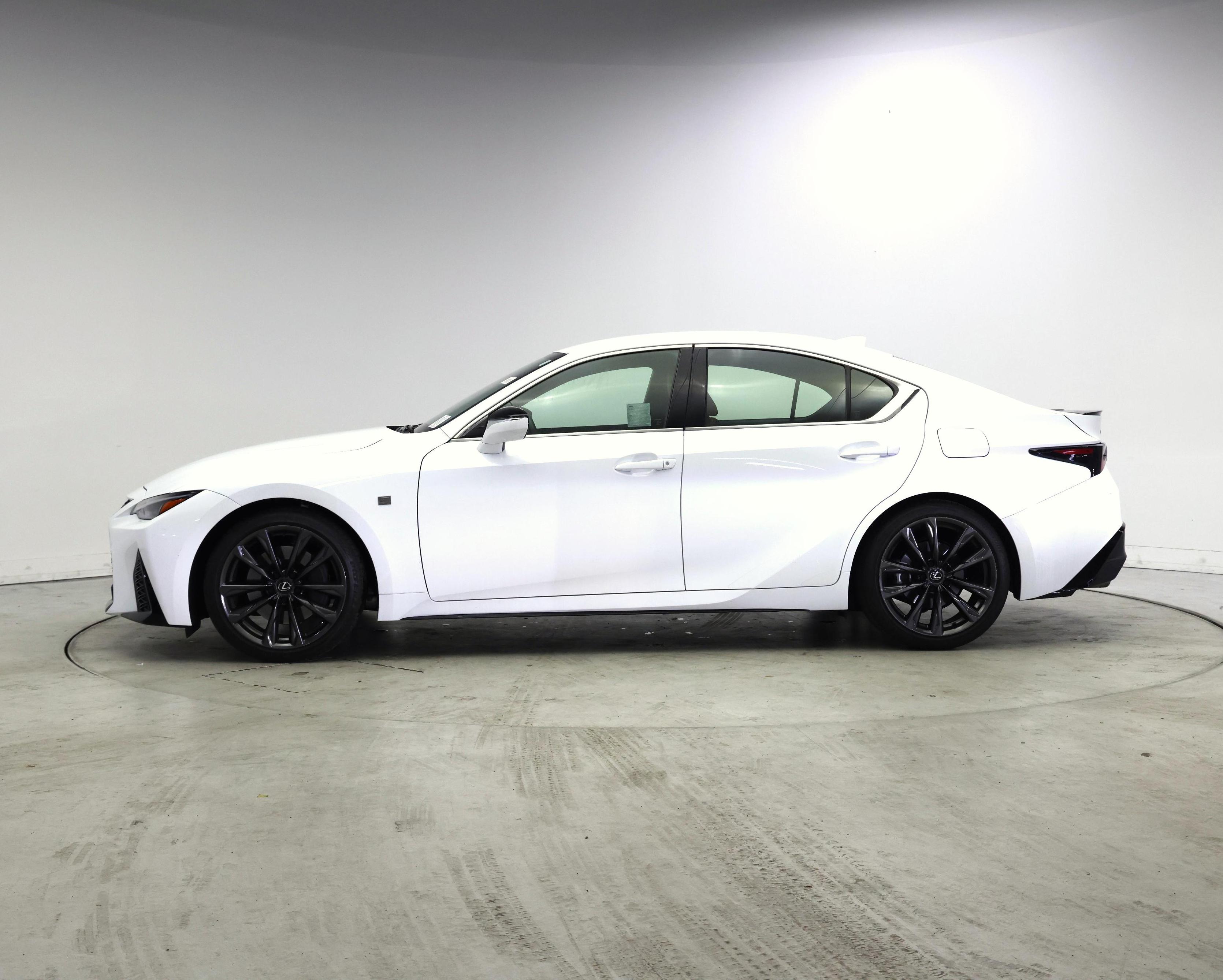 Thumbnail: 2024 Lexus IS - 3