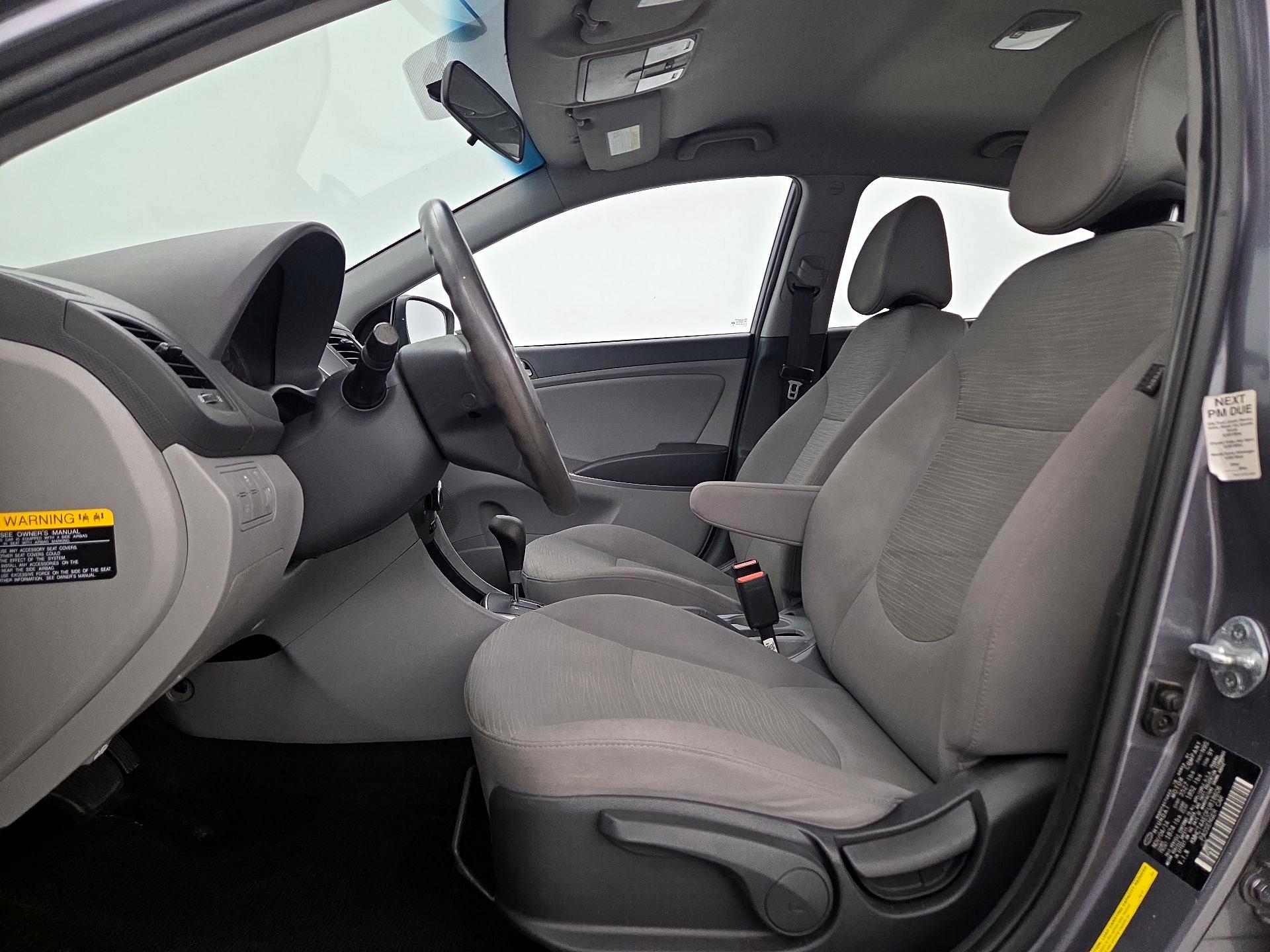 Thumbnail: 2015 Hyundai Accent - 11