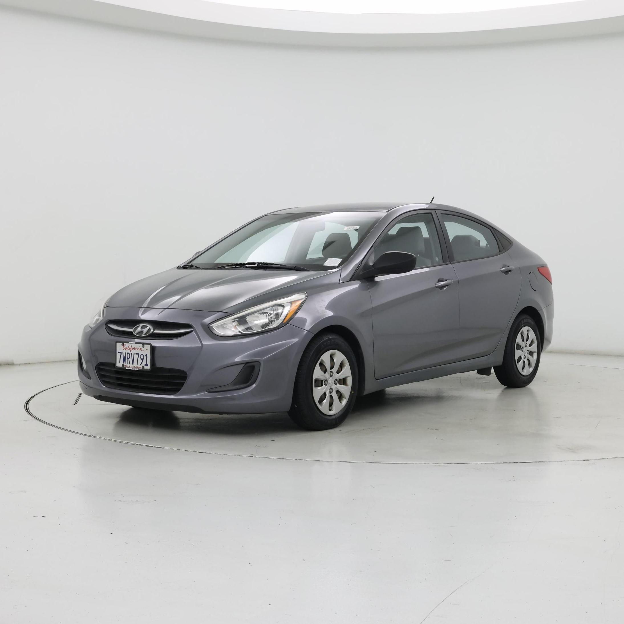 Thumbnail: 2015 Hyundai Accent - 4