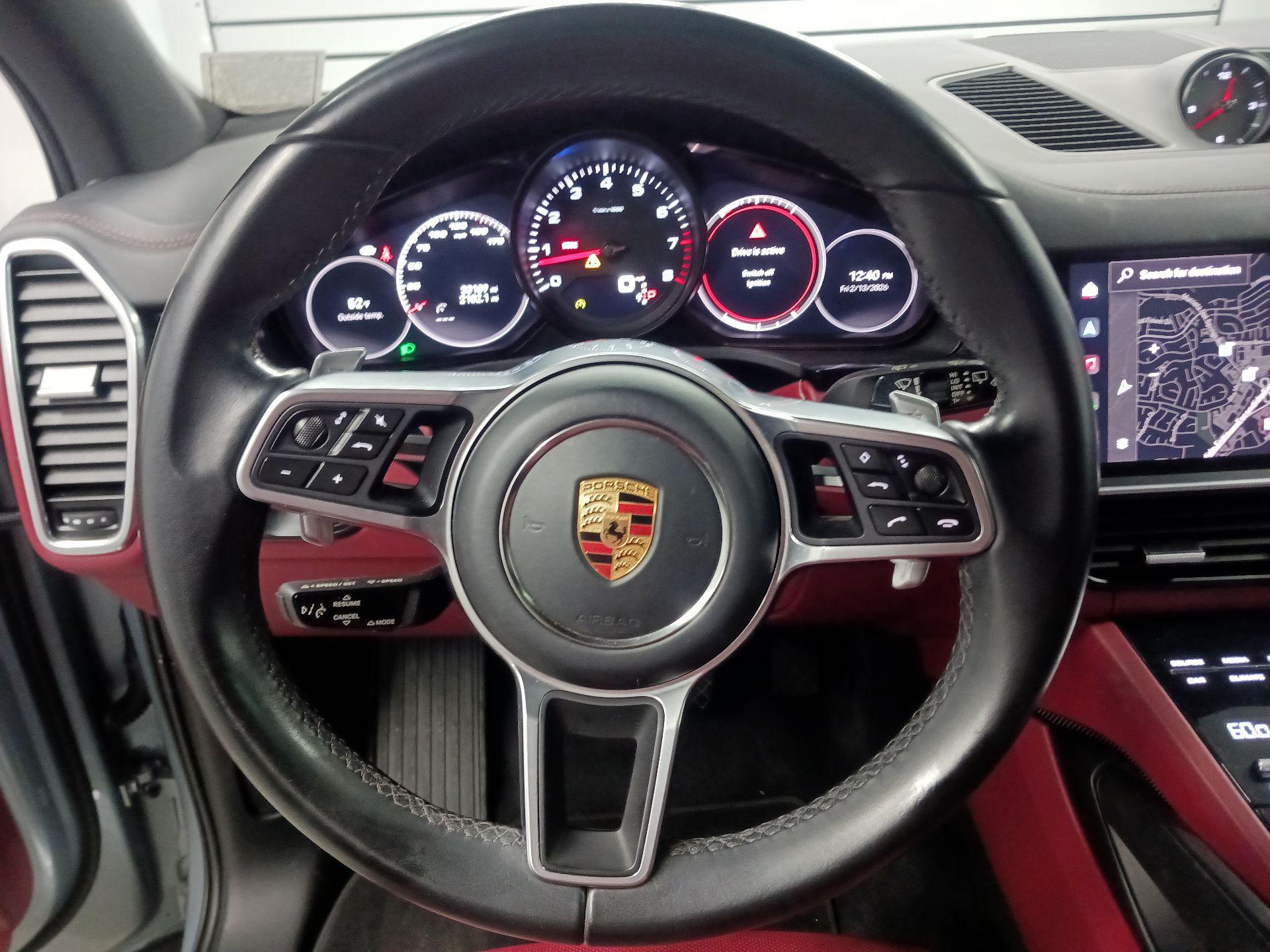 Thumbnail: 2022 Porsche Cayenne - 10