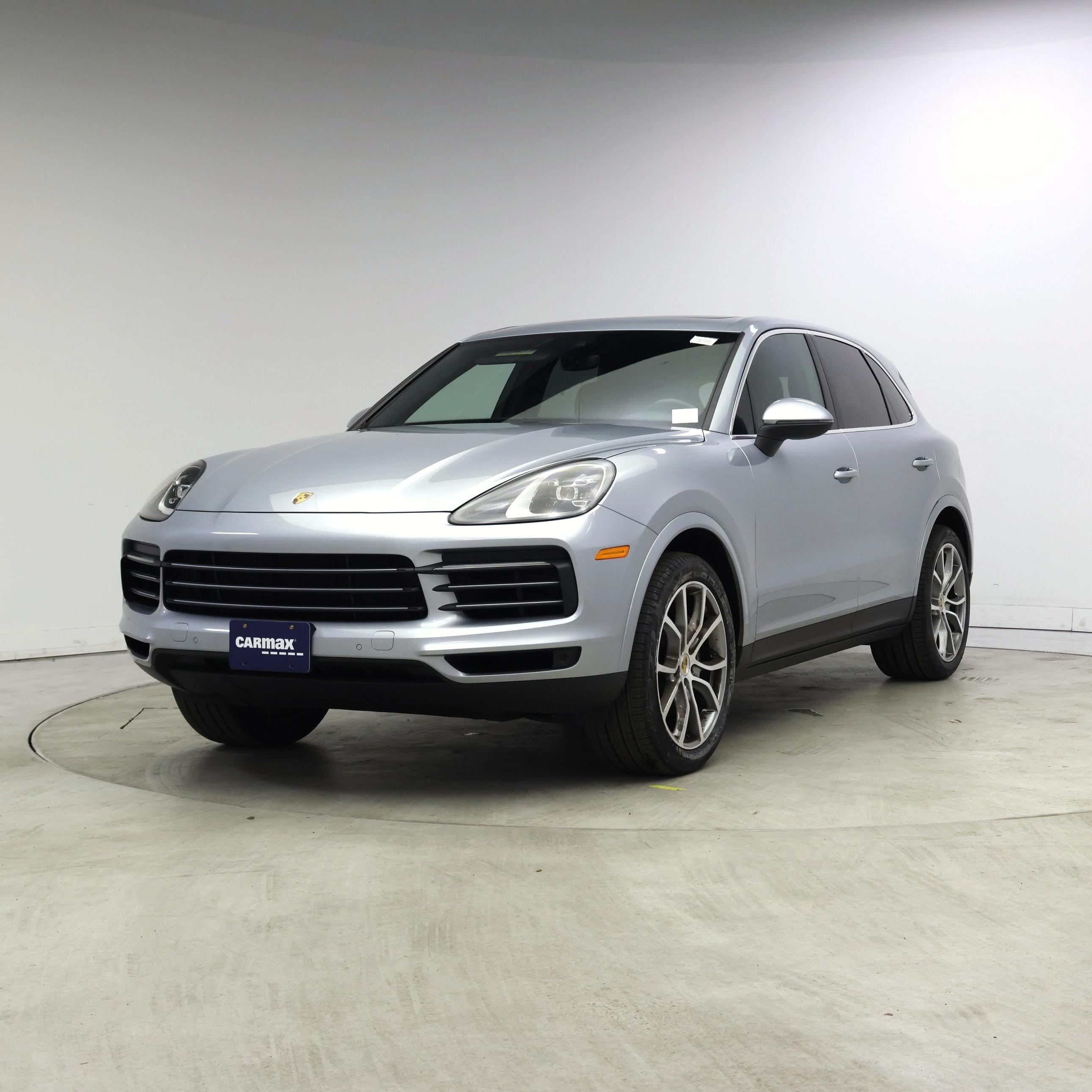 Thumbnail: 2022 Porsche Cayenne - 4