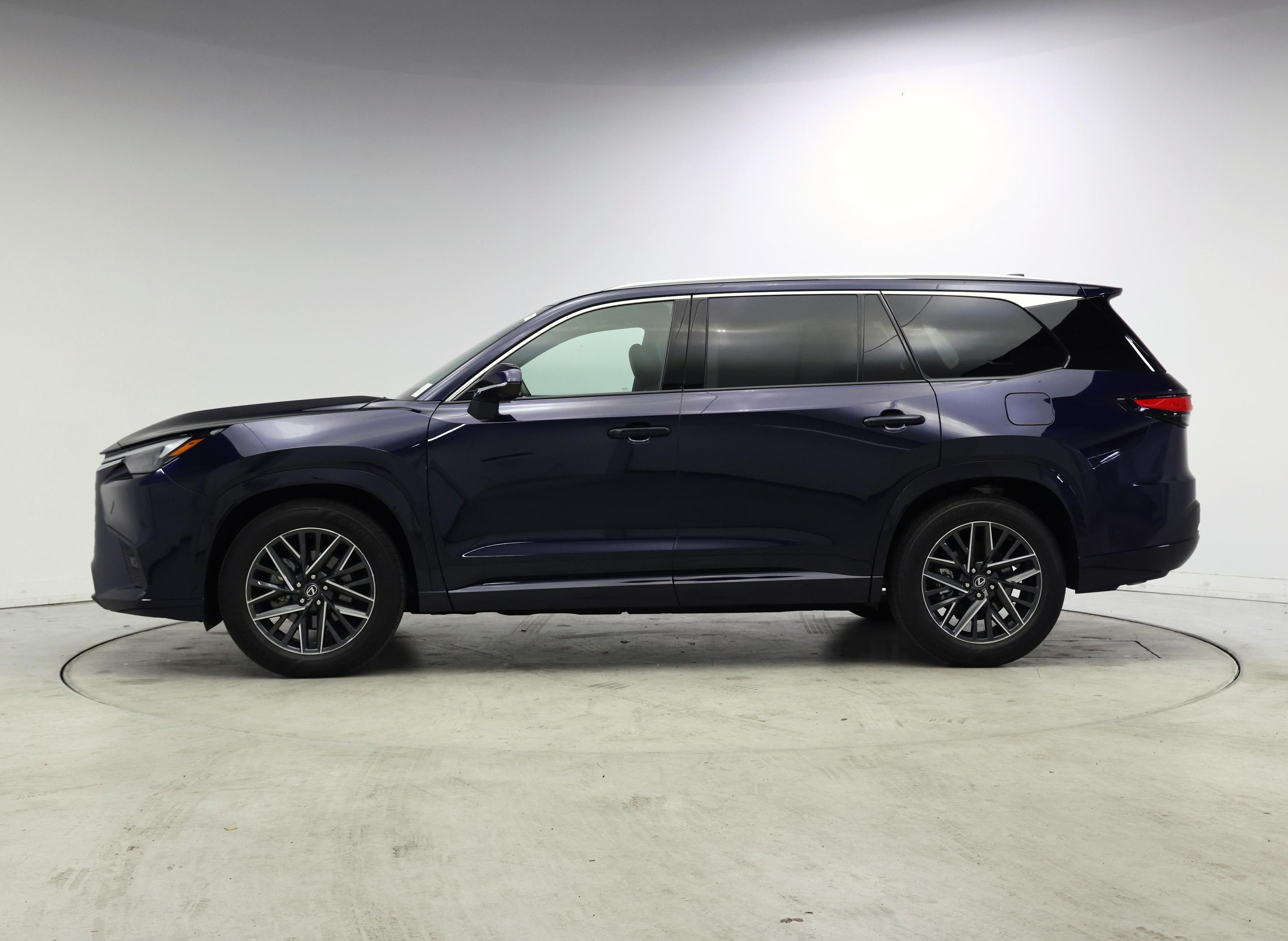 Thumbnail: 2025 Lexus TX - 3