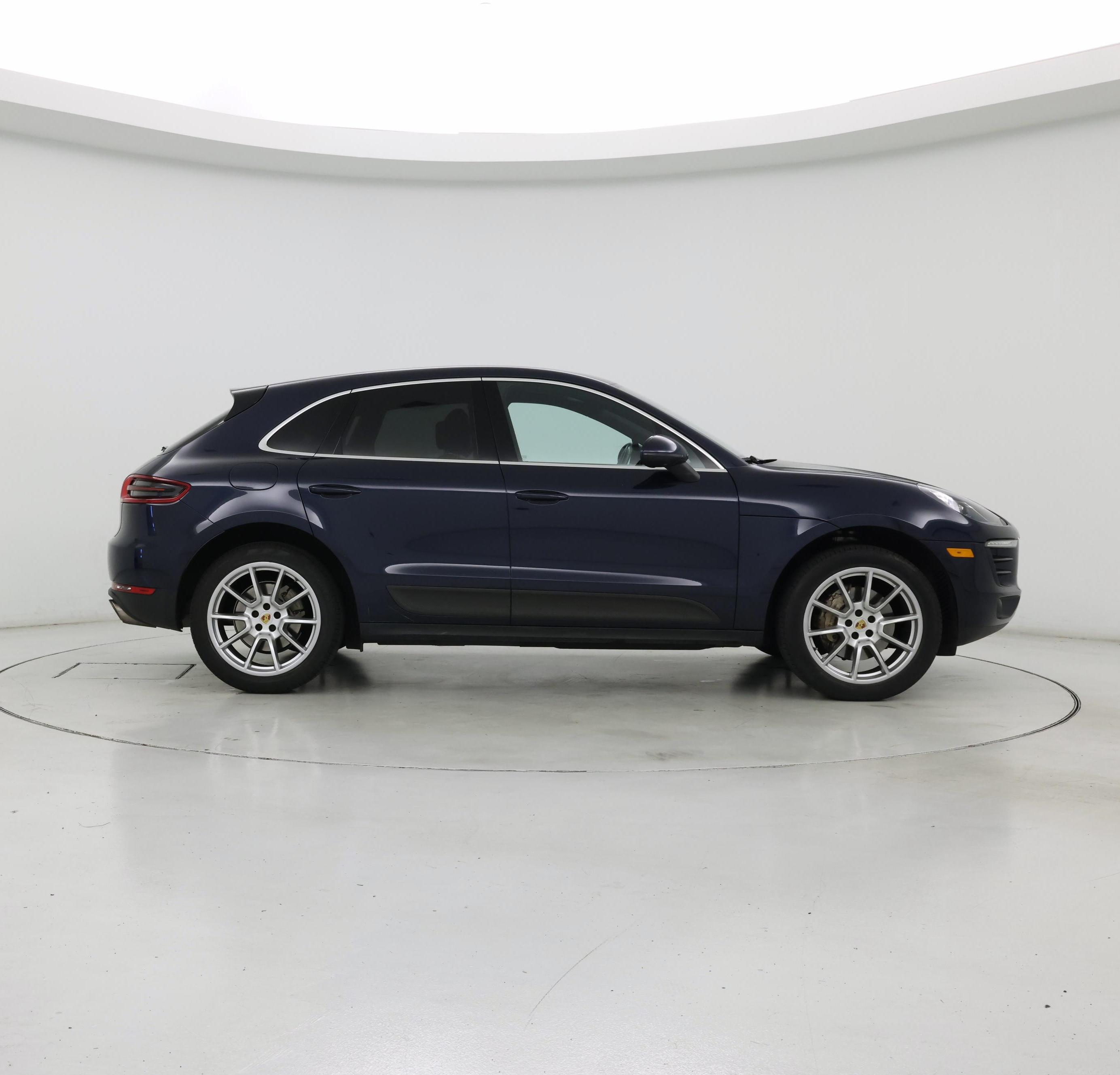 Thumbnail: 2018 Porsche Macan - 7