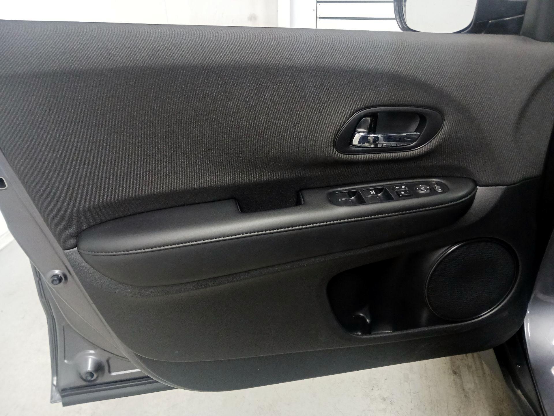 Thumbnail: 2022 Honda HR-V - 12