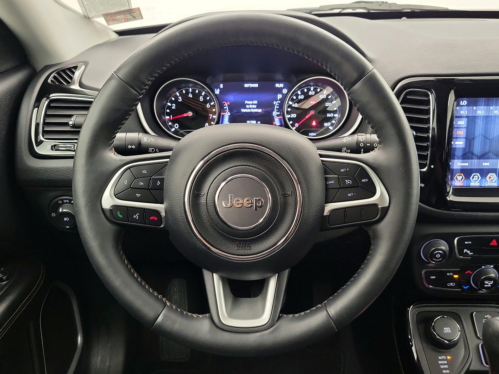 Thumbnail: 2018 Jeep Compass - 10