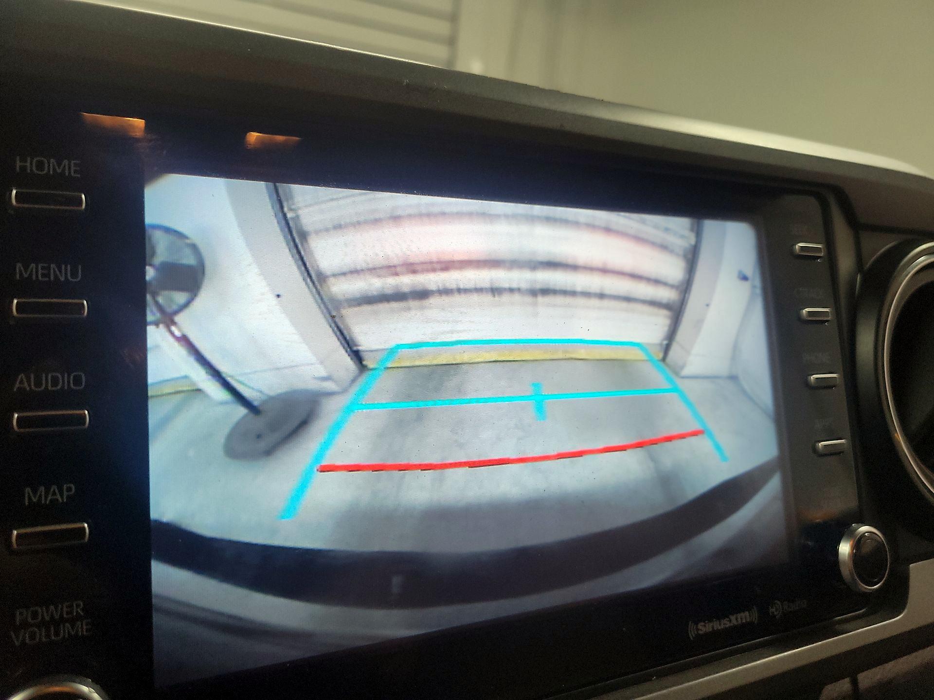 Thumbnail: 2022 Toyota Tacoma - 14